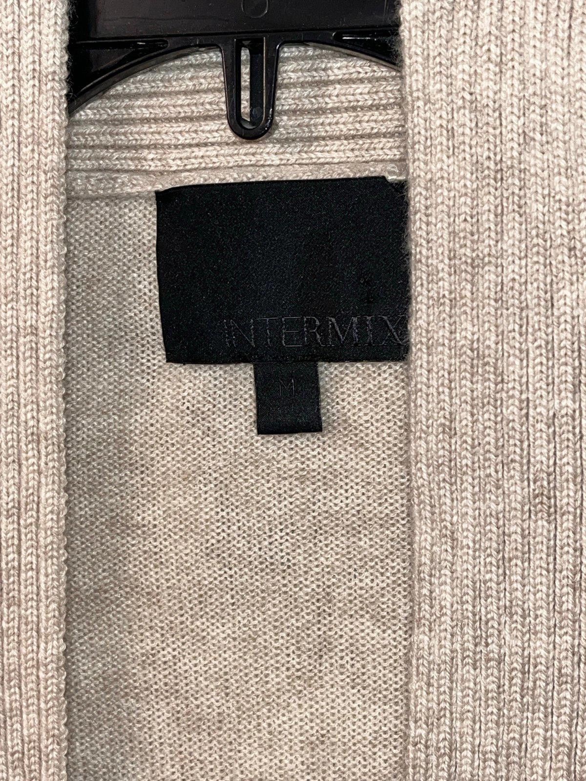 Designer Intermix Women's sweater, size medium, Cashmere Wool Size M / US 6-8 / IT 42-44 - 3 Thumbnail