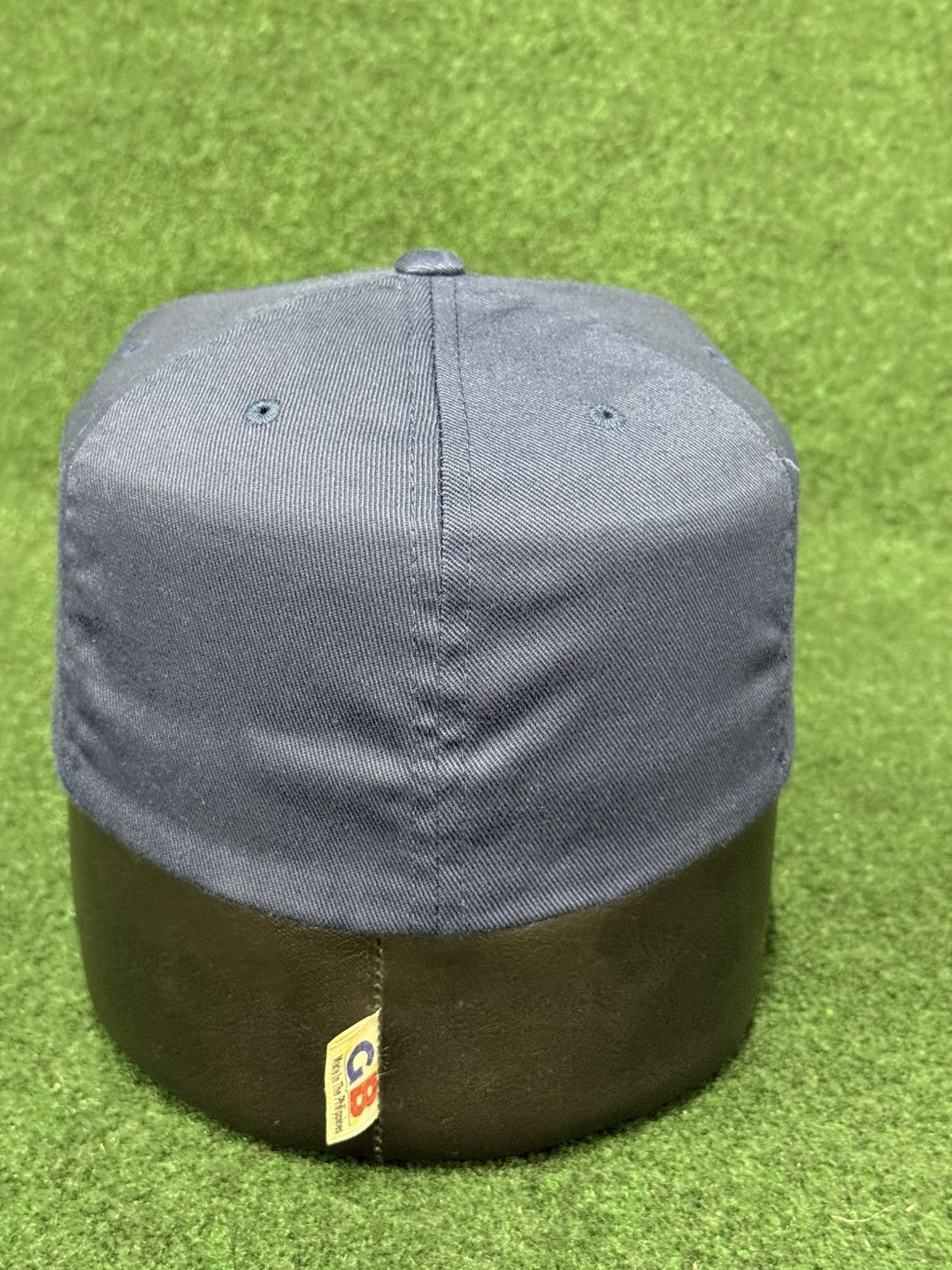 Disney Vintage Alice In Wonderland Flexfit Hat Size ONE SIZE - 3 Thumbnail