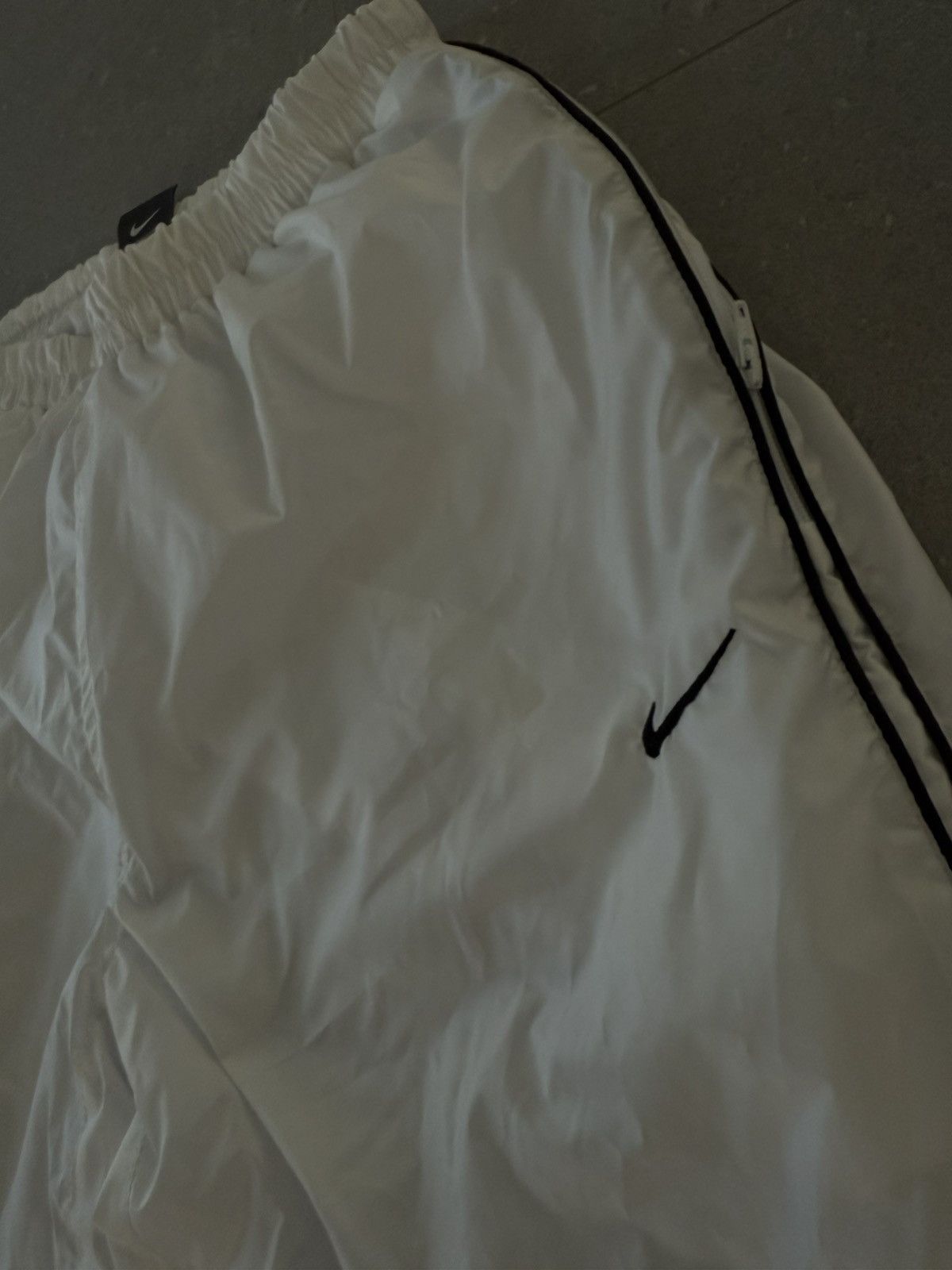 Vintage Vintage nike pants Size US 33 - 2 Thumbnail