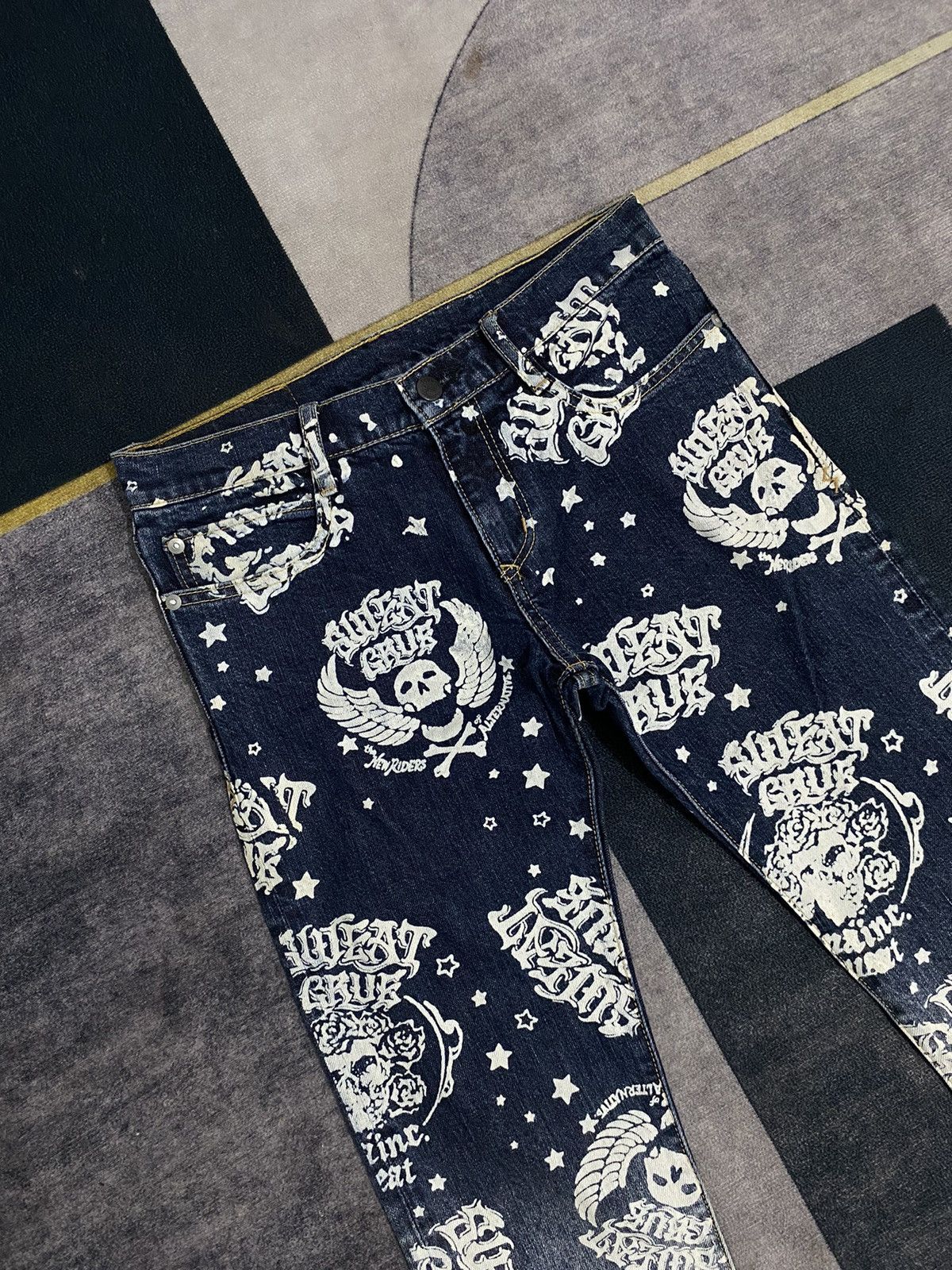 Hysteric Glamour RNAC SWT SKULL PRINT BOOT CUT DENIM PANTS Size US 29 - 2 Thumbnail