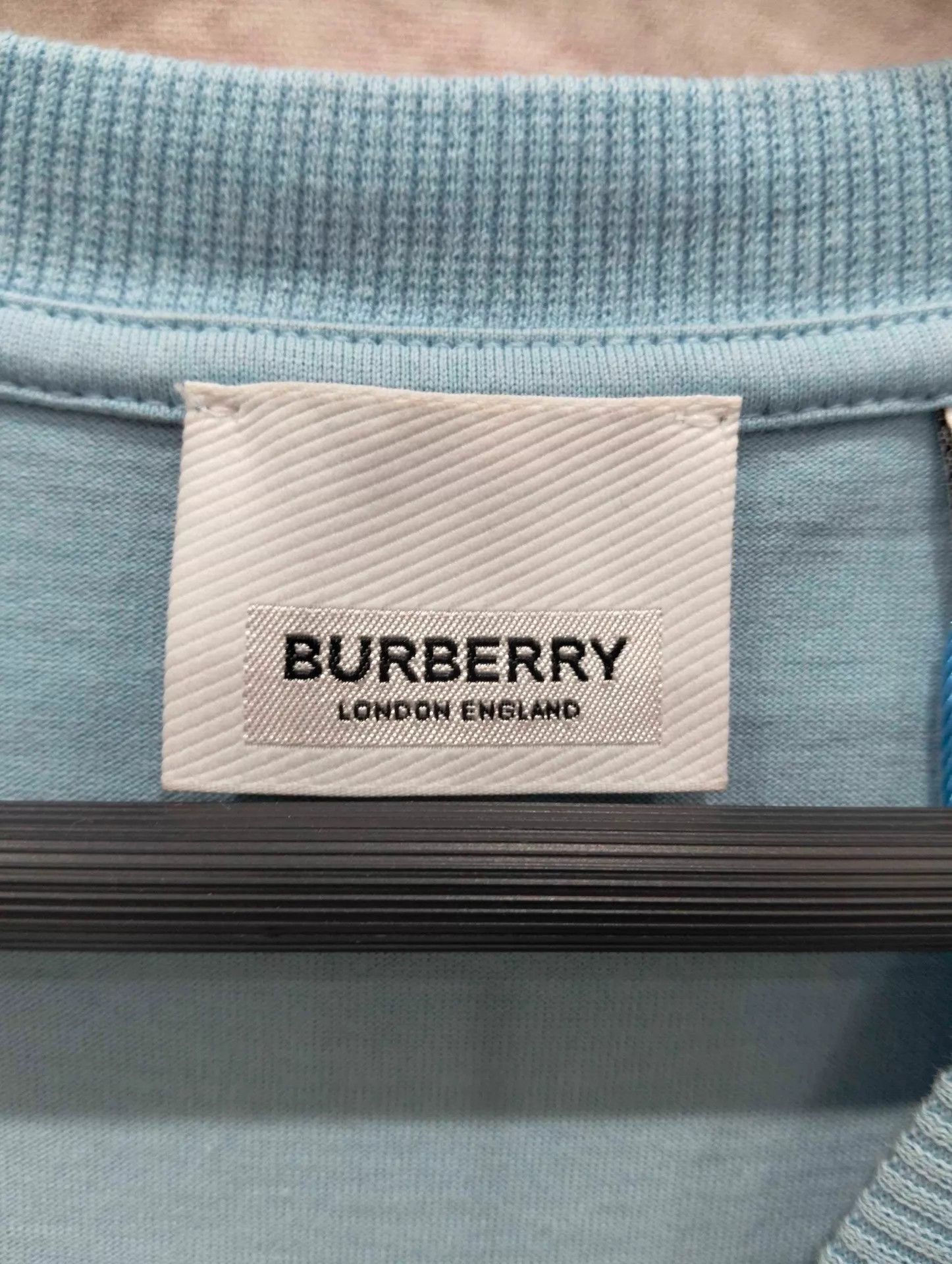 Burberry Burberry Logo crewneck short sleeve T-shirt XS Size XS / US 0-2 / IT 36-38 - 4 Thumbnail