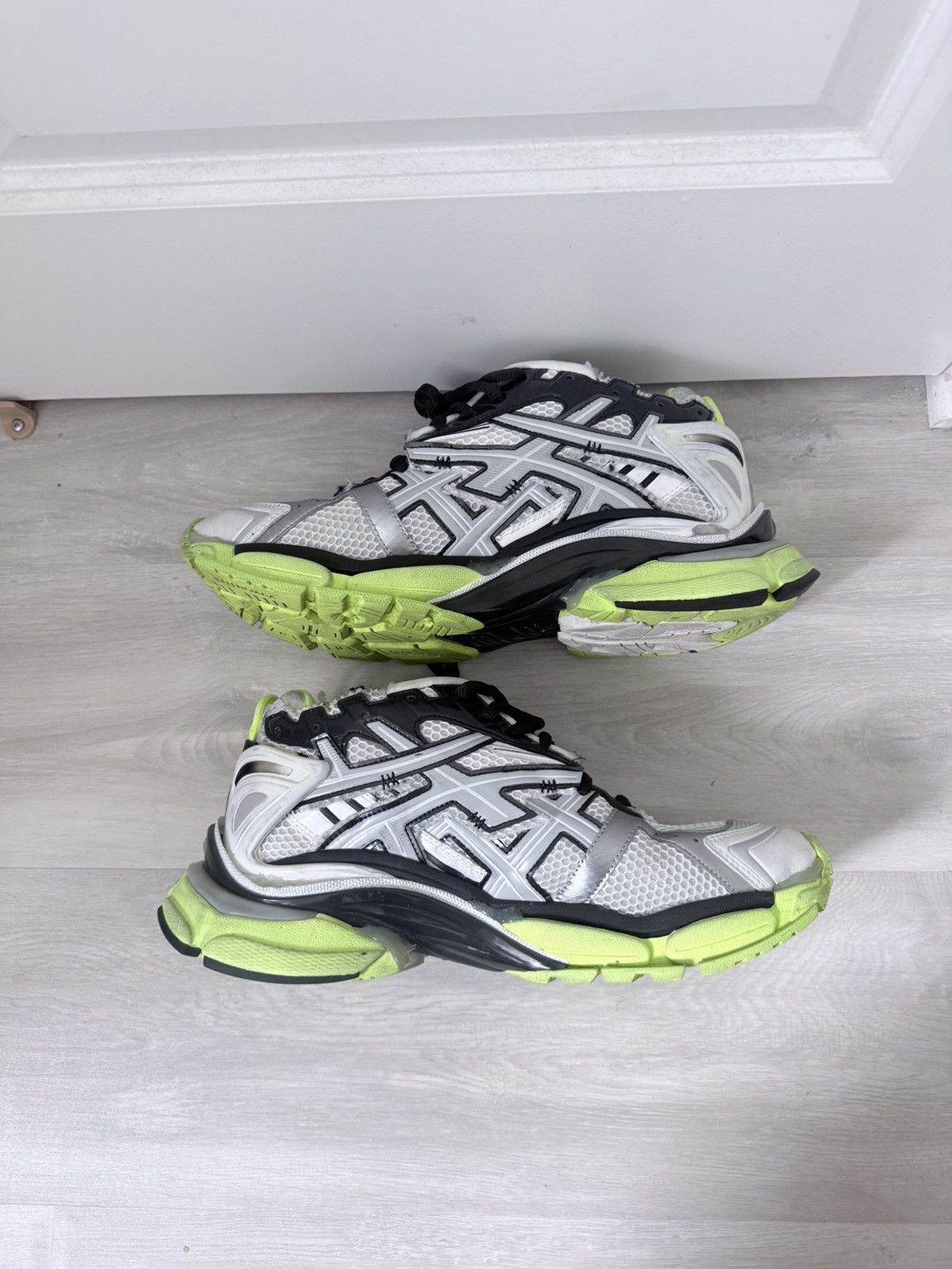 Balenciaga Balenciaga runner Size US 12 / EU 45 - 2 Thumbnail
