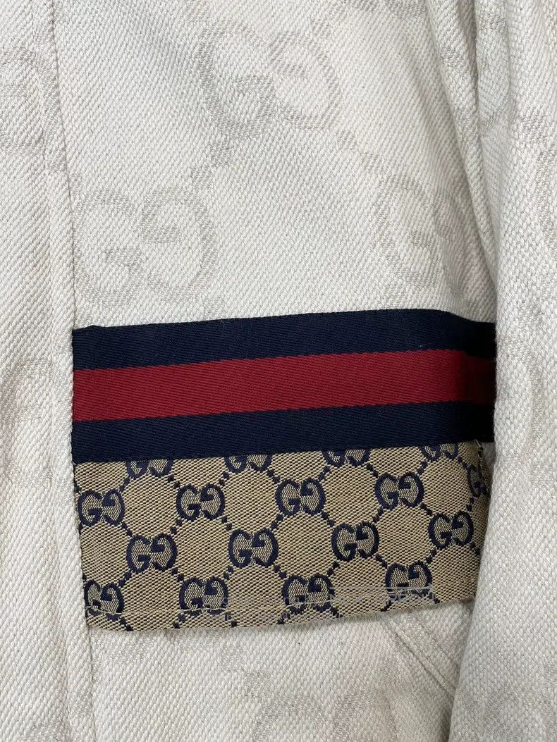 Gucci Gucci White, red and blue striped stitching, full print, f Size US S / EU 44-46 / 1 - 2 Thumbnail