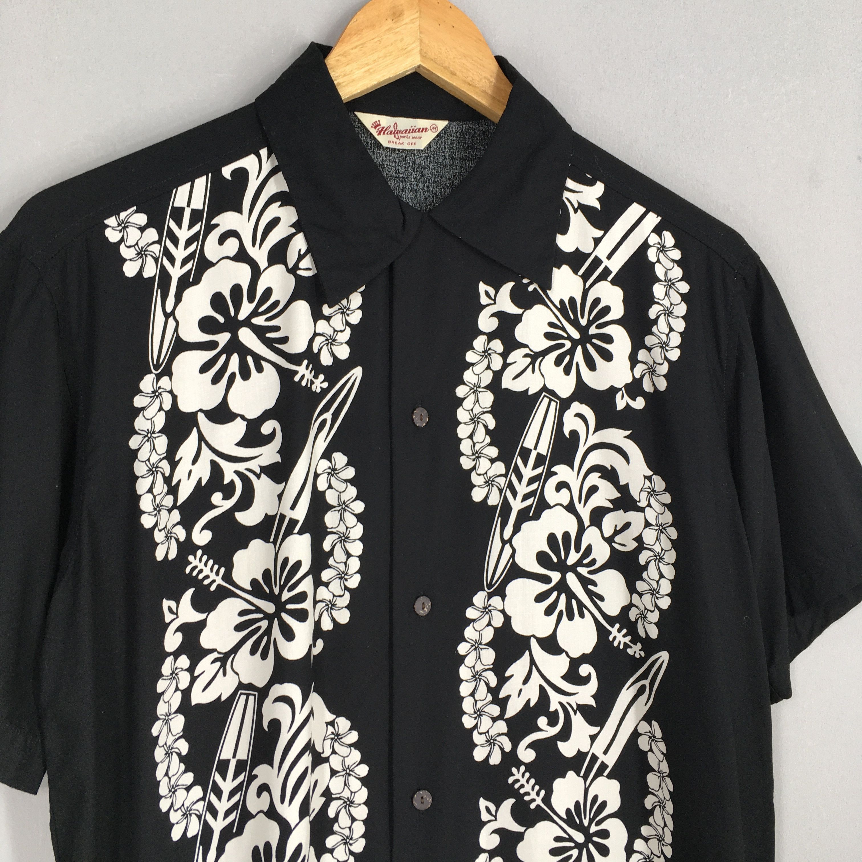 Vintage Vintage 80's Aloha Floral Beach Wear Black Shirt Medium Size US M / EU 48-50 / 2 - 3 Thumbnail