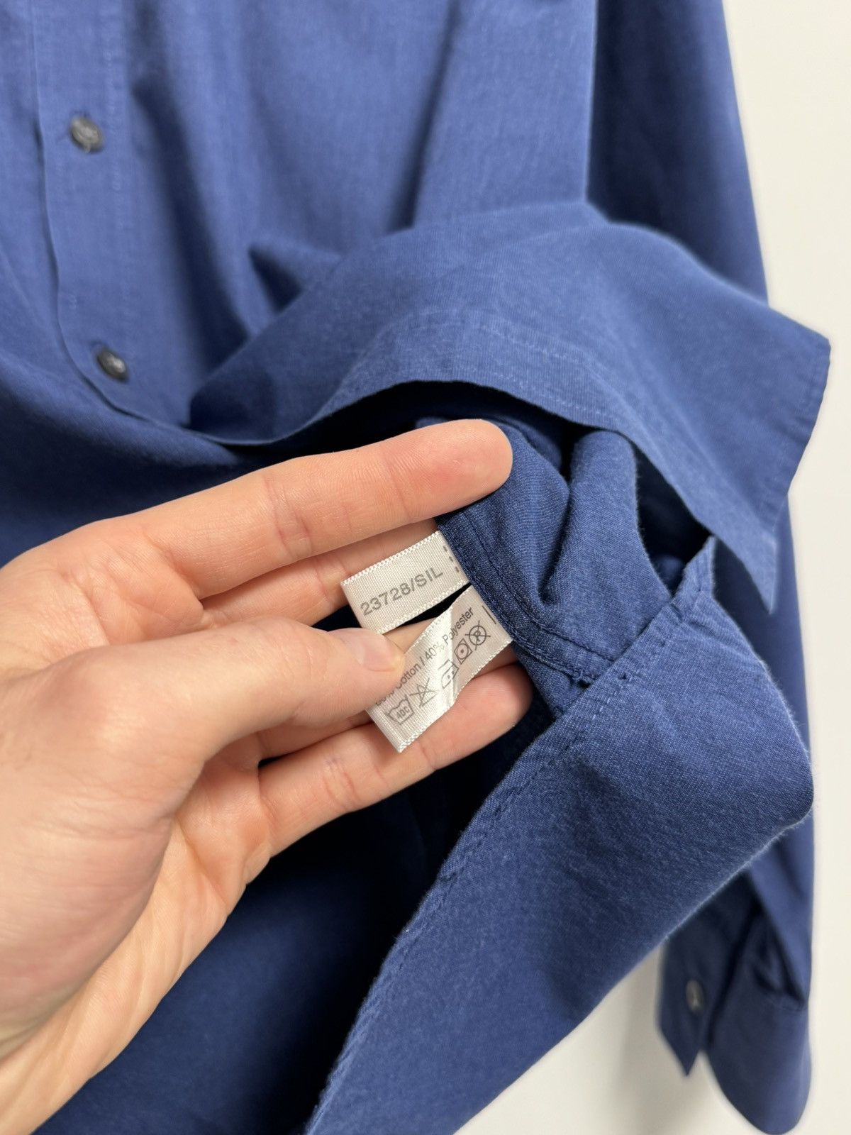 Yves Saint Laurent Yves Saint Laurent Button Up T-Shirt Size US L / EU 52-54 / 3 - 11 Thumbnail