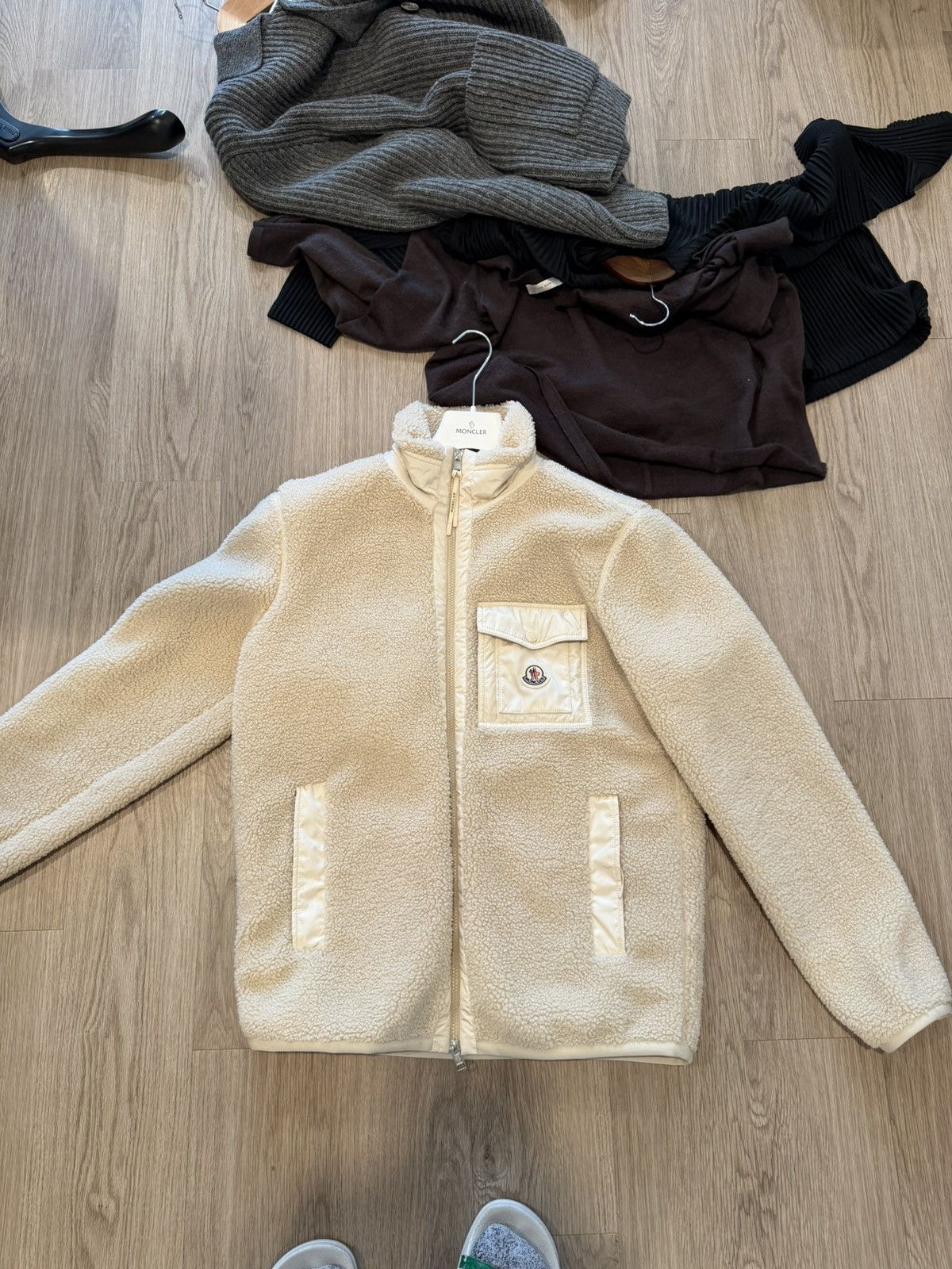 Moncler Moncler fleece zip up cardigan Sz Medium Size US M / EU 48-50 / 2 - 2 Thumbnail