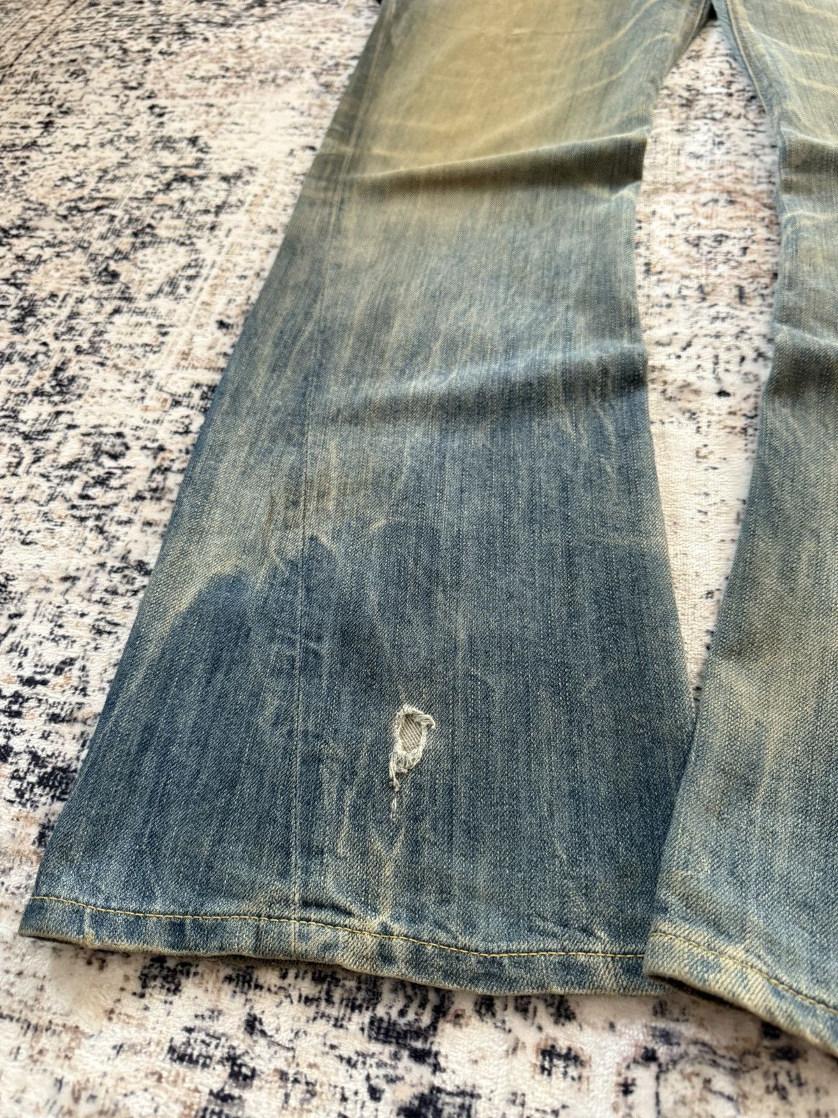 Le Grande Bleu (L.G.B.) Edwin Tokyo Mud Wash Distressed Flared Jeans Size US 36 / EU 52 - 9 Thumbnail
