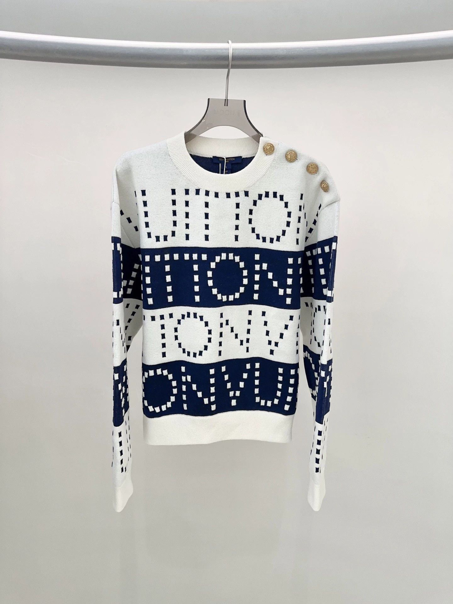 Louis Vuitton Multi Pattern Long Sleeve Knit Sweater S Size US S / EU 44-46 / 1 - 1 Thumbnail