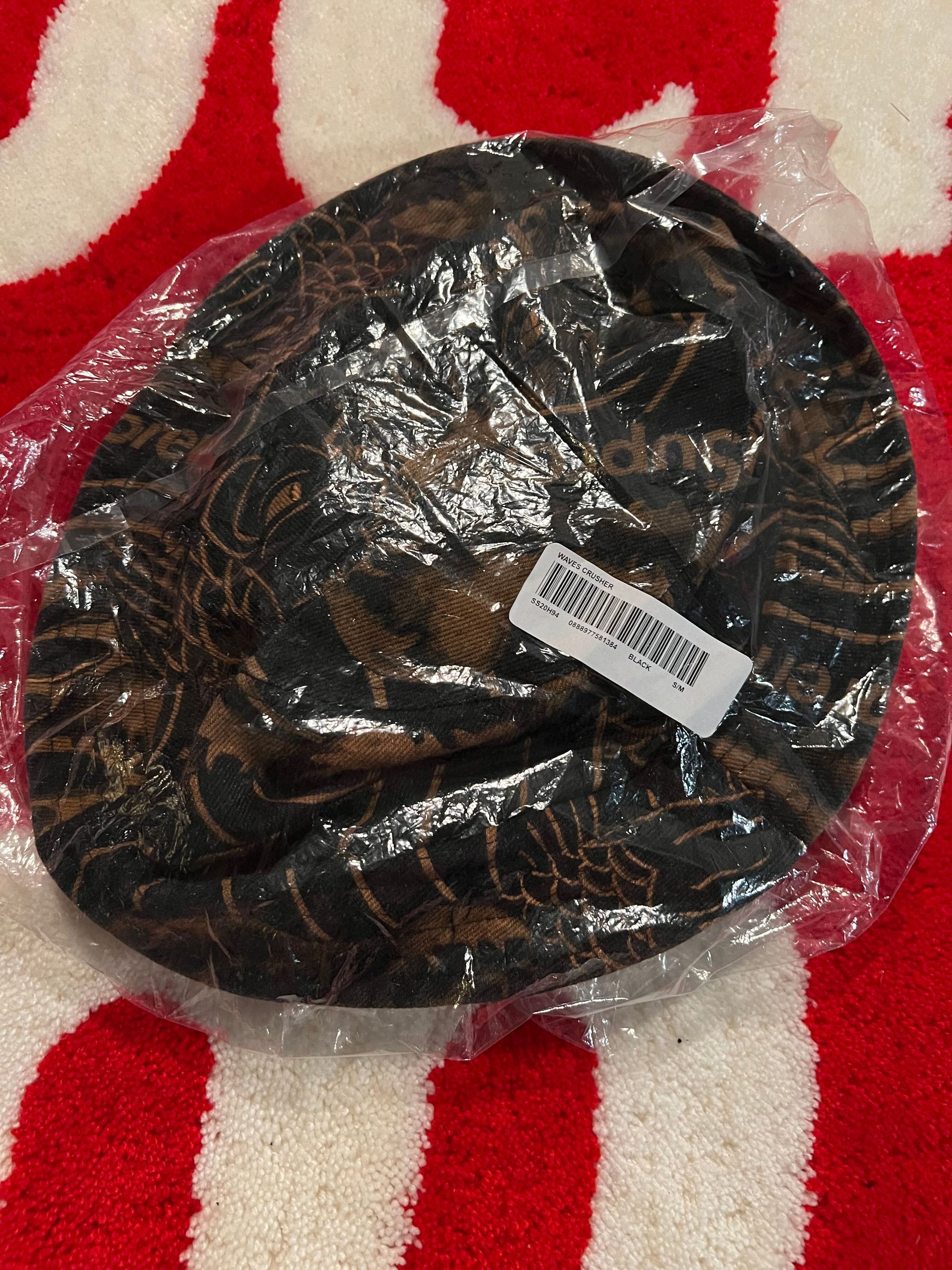 Supreme Supreme Black Waves Crusher S/M Size ONE SIZE - 1 Thumbnail
