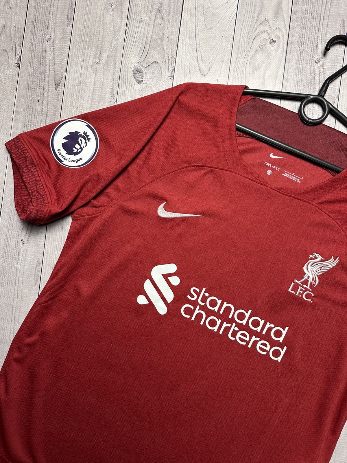 Other Liverpool Nike red soccer jersey size L Size US L / EU 52-54 / 3 - 2 Thumbnail