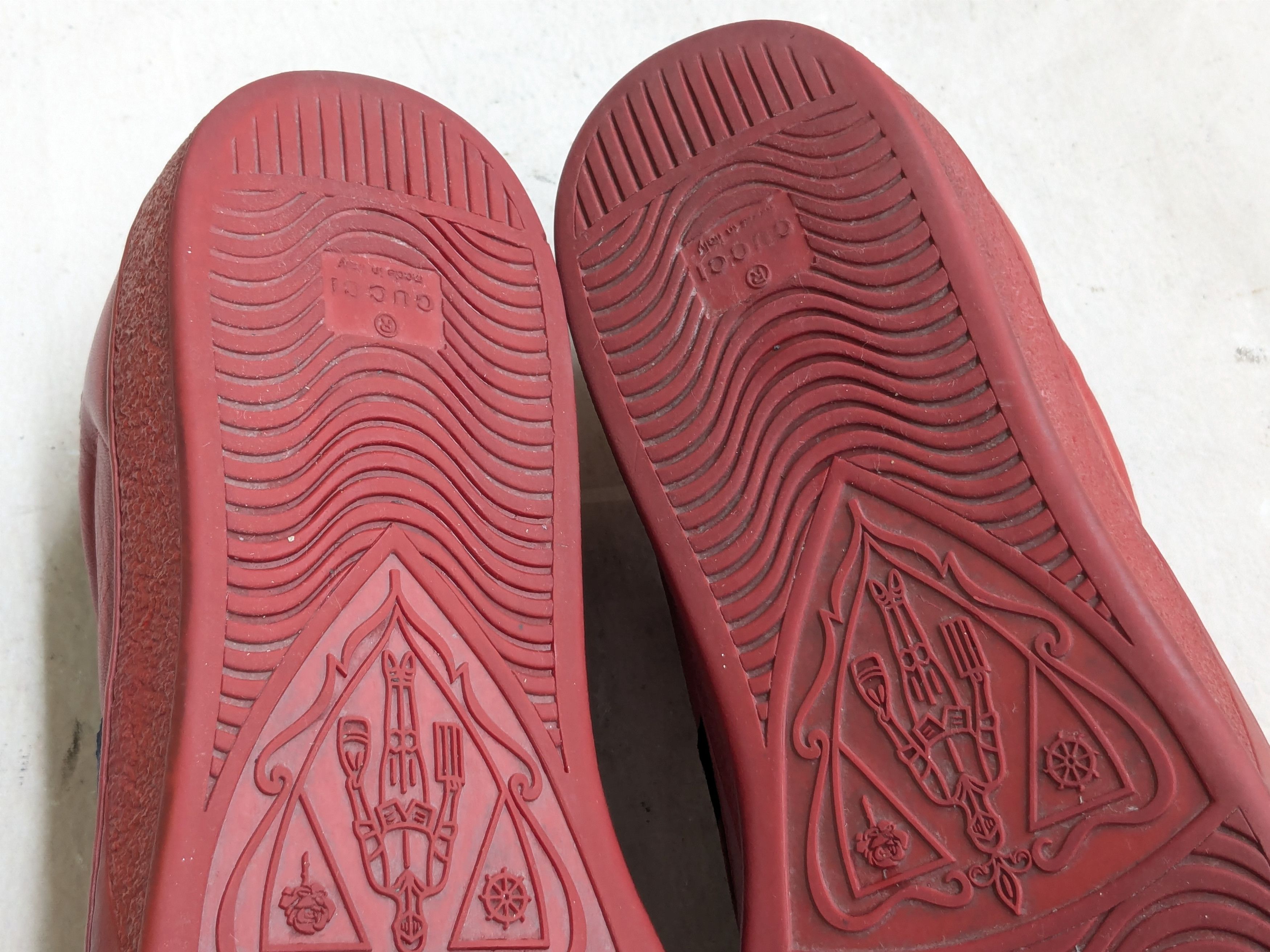 Gucci Gucci Ace Sneakers Red Bee Leather Low Tops Size US 12.5 / EU 45-46 - 16 Thumbnail