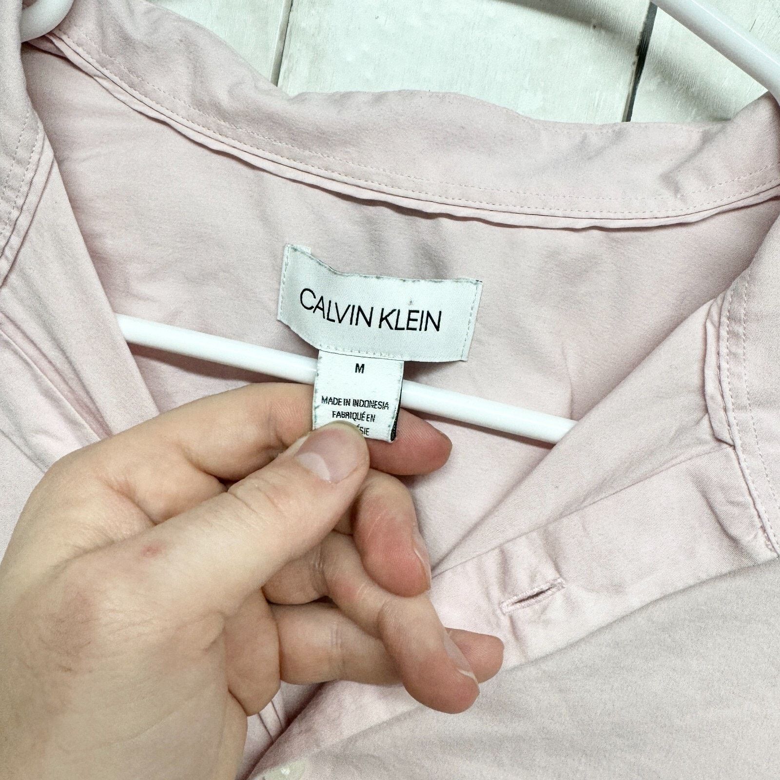 Calvin Klein Calvin Klein Shirt Medium Button Up Light Pink Long Sleeve Size US M / EU 48-50 / 2 - 2 Thumbnail