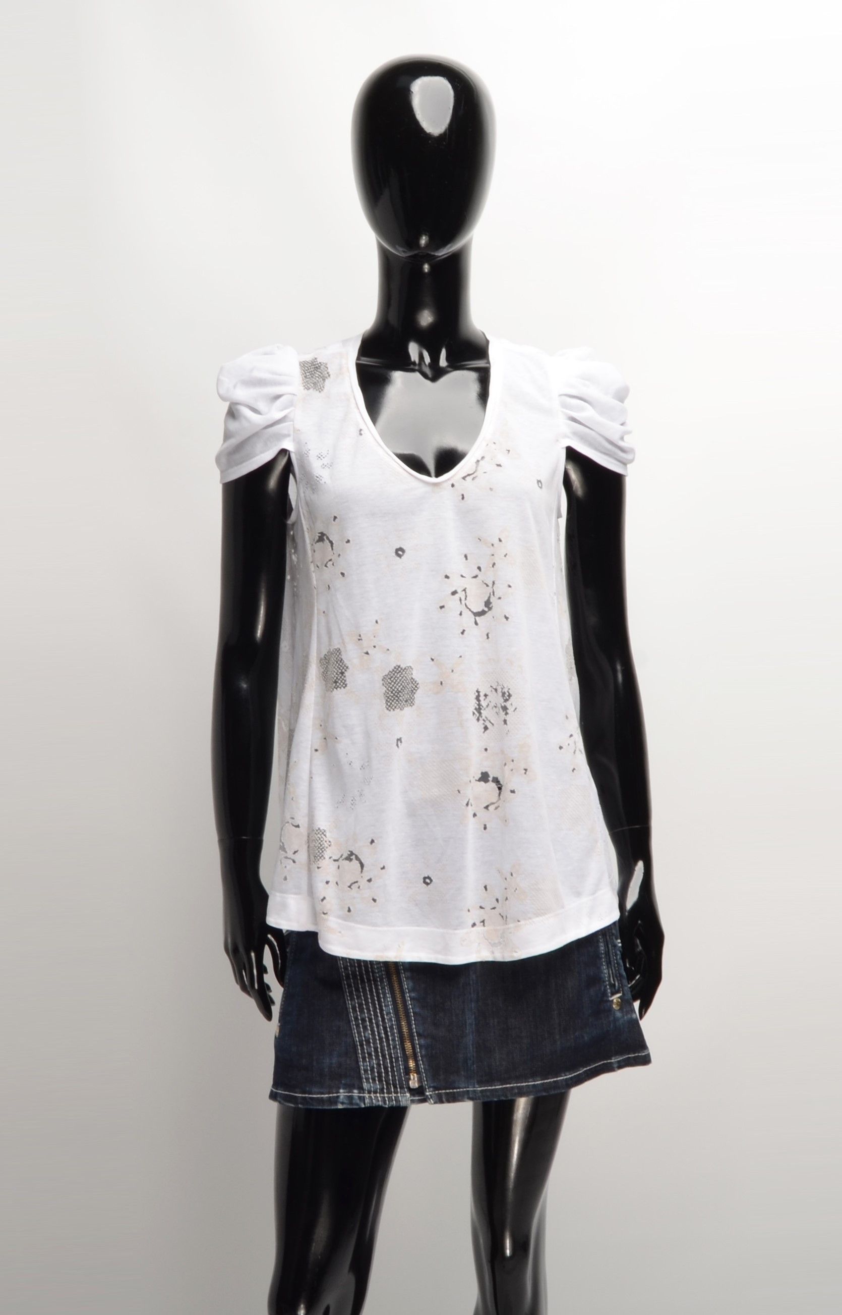 Marithe + Francois Girbaud Marithe Francois Girbaud Y2K Cottage Core Floral Top Tshirt Size S / US 4 / IT 40 - 1 Thumbnail