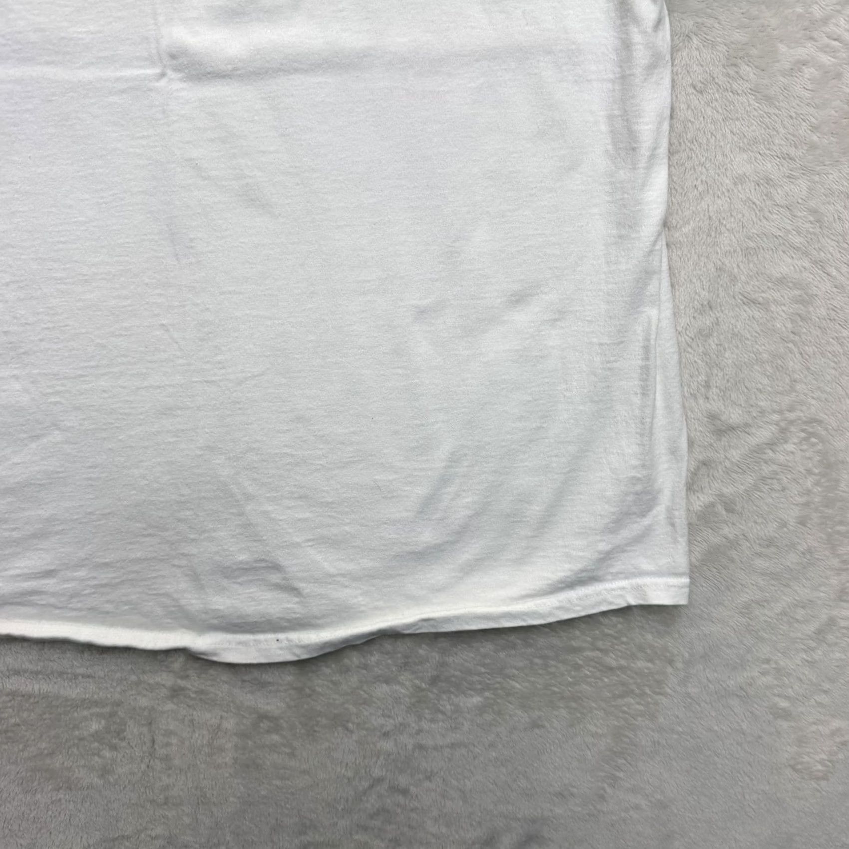 Nike Nike Basketball Shirt Mens Large White Graphic Tee Swoosh Sportswear Logo Size US L / EU 52-54 / 3 - 6 Thumbnail