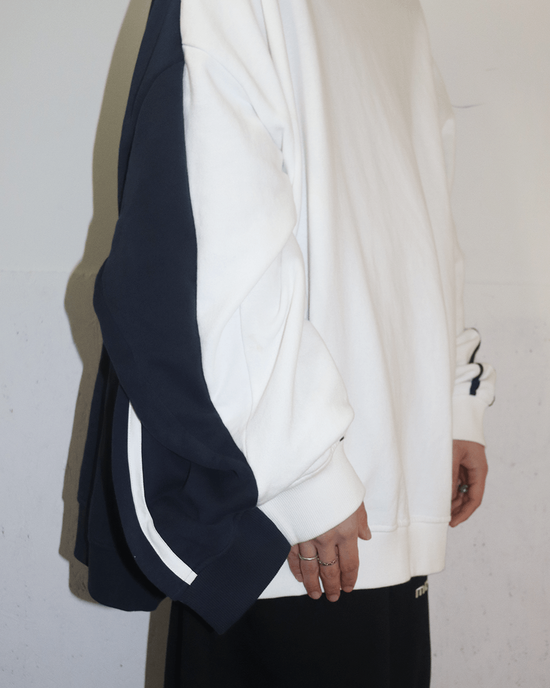 Y/Project Y/Project AW18 Double Layer Sweatshir Navy & White Size US S / EU 44-46 / 1 - 5 Thumbnail
