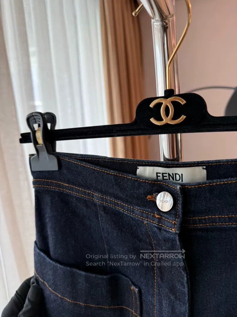 Fendi Fendi Wide Leg Jeans Size 26" / US 2 / IT 38 - 2 Thumbnail