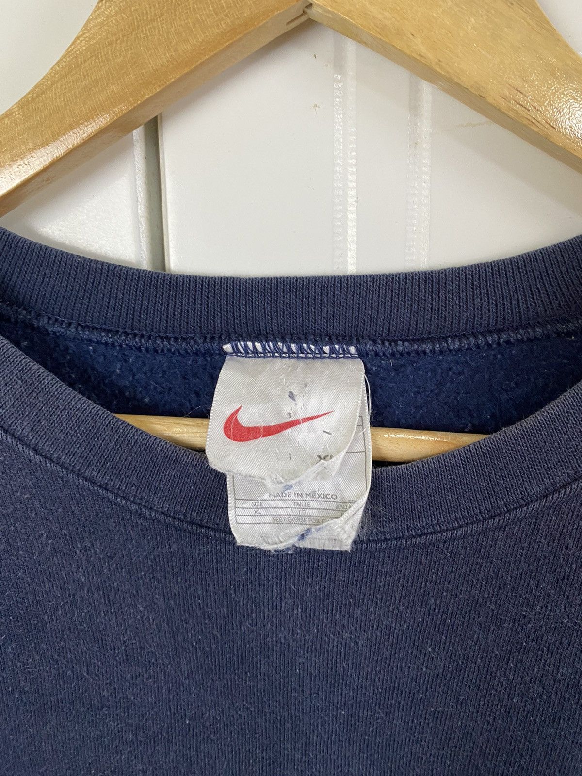 Nike × Vintage 90s Nike Swoosh Crewneck Size US XL / EU 56 / 4 - 8 Thumbnail