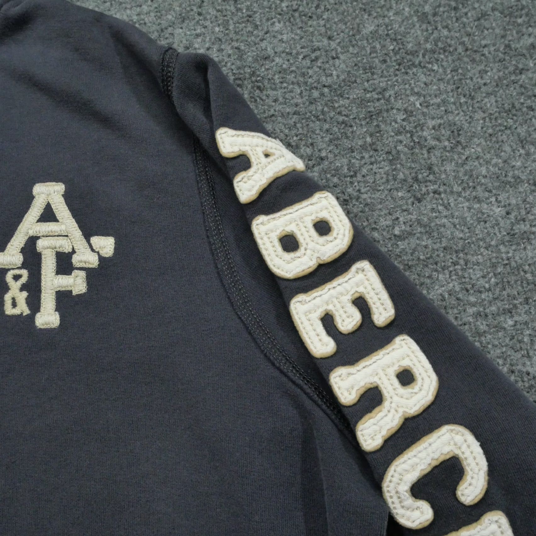 Abercrombie & Fitch VINTAGE Abercrombie & Fitch Hoodie Men L Blue Full Zip Grunge 90s Style, Fleece, Hooded, Distress, Cotton Polyester, Full Zip, Regular Mens Size US L / EU 52-54 / 3 - 3 Thumbnail