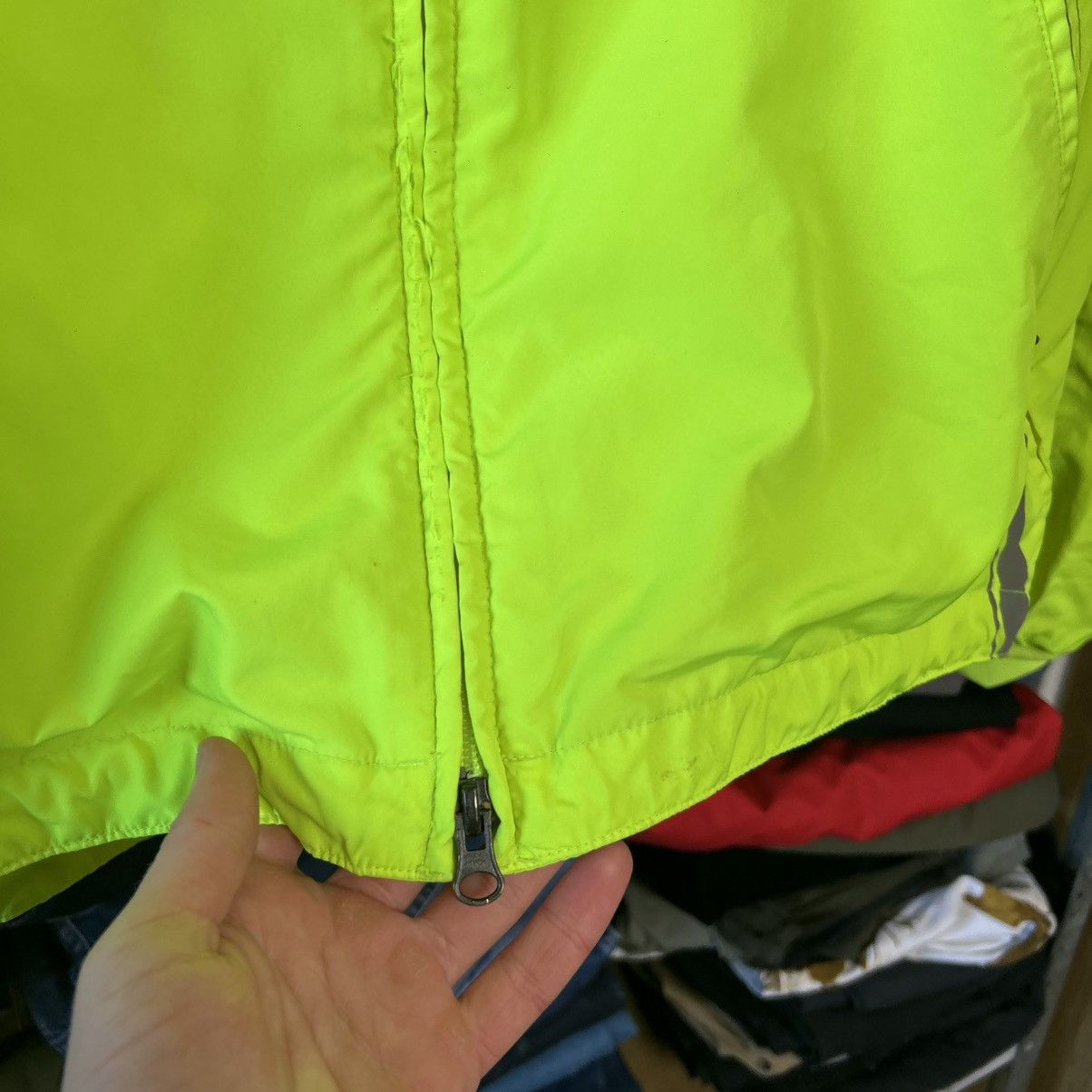 Nike Vintage Nike Dri Fit Sportswear nylon streetwear jacket Size US M / EU 48-50 / 2 - 4 Thumbnail