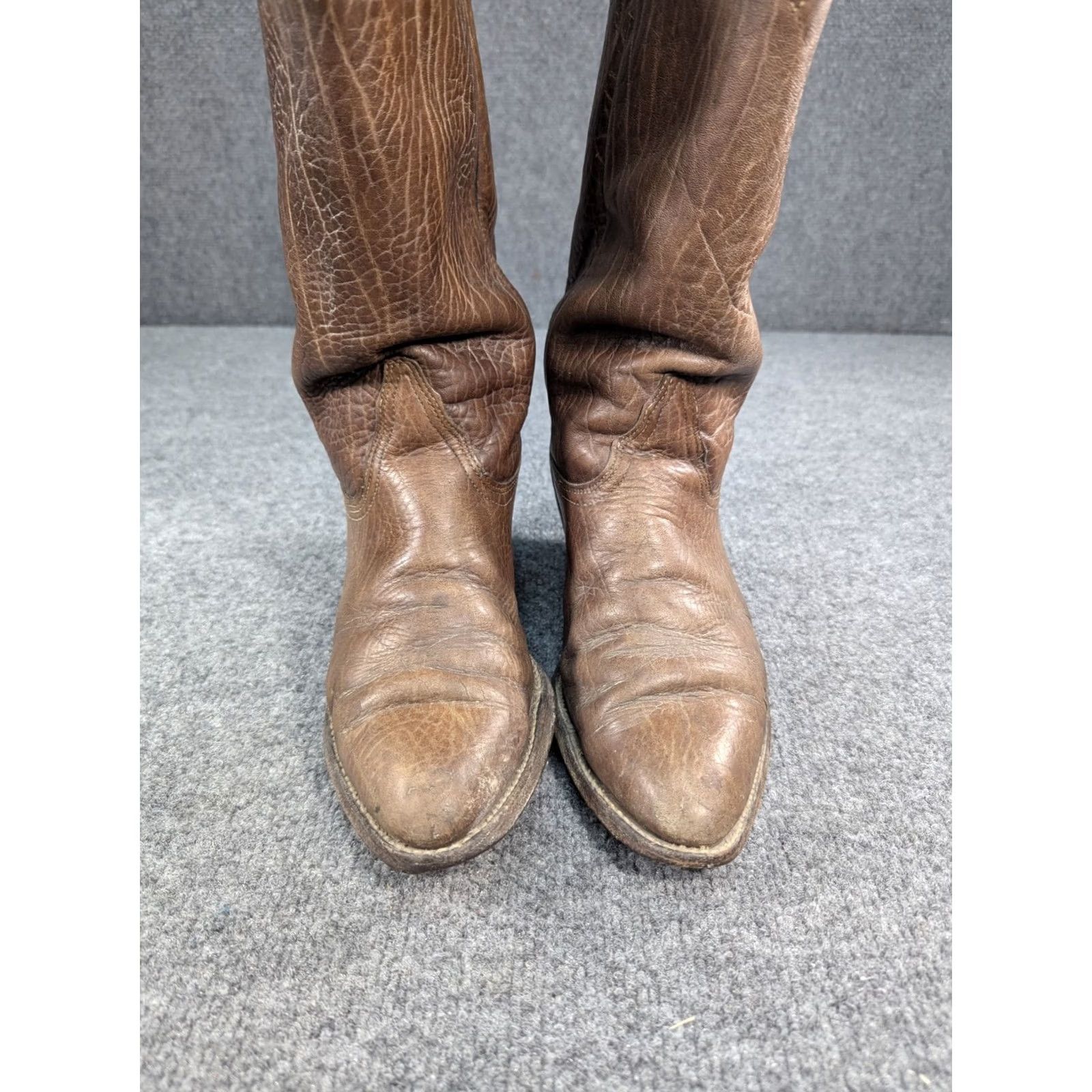 Frye VINTAGE FRYE Boots 3239 Men’s 9.5 D Brown Leather Cowboy Boots RARE USA Frye 3239 Western Cowboy Leather Brown Men 9.5 D USA Vintage Boots Size US 10 / EU 43 - 5 Thumbnail