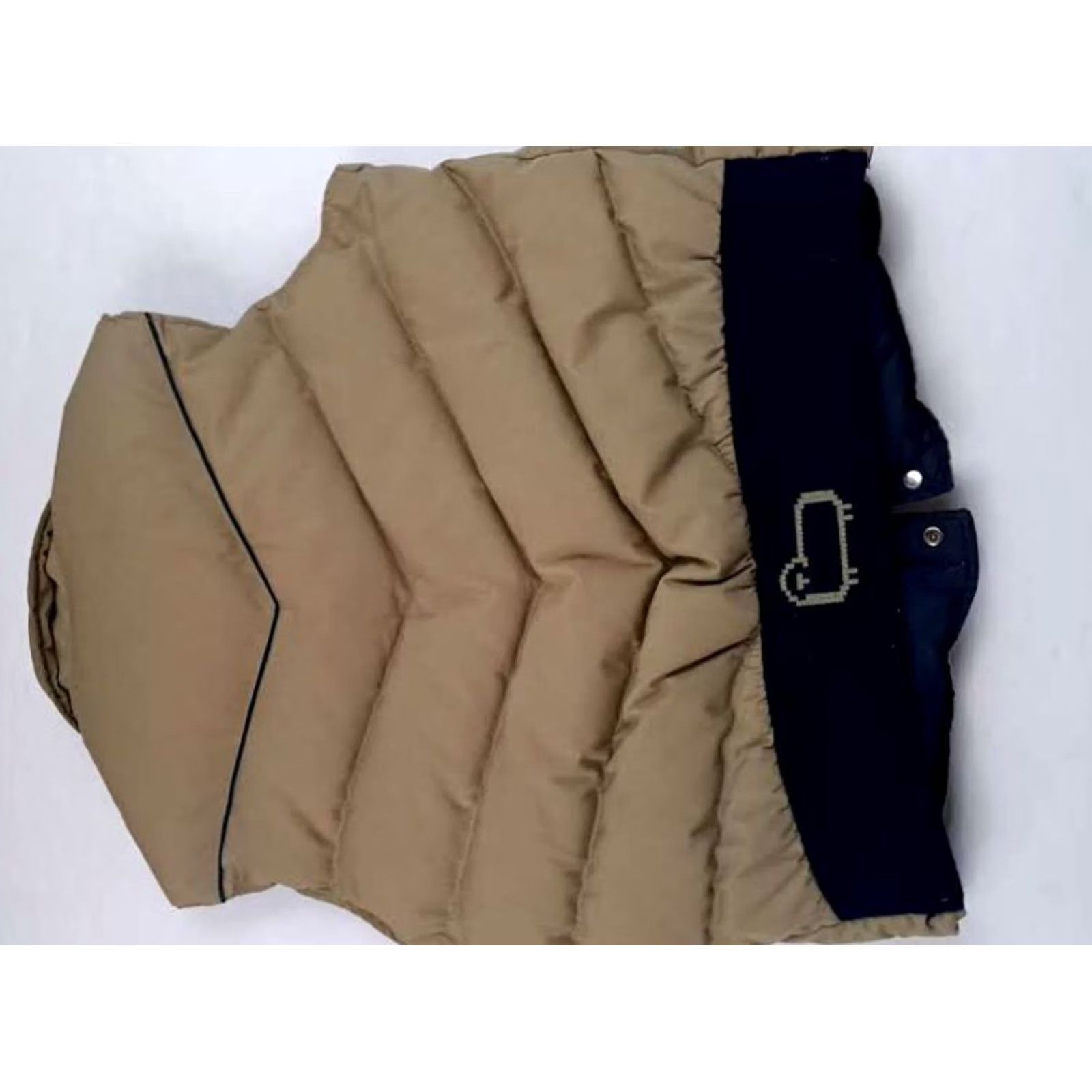 Vintage Woolrich Vest Outdoor Down Woolrich Mulit-Texture? (Please ignore) Size US L / EU 52-54 / 3 - 6 Thumbnail