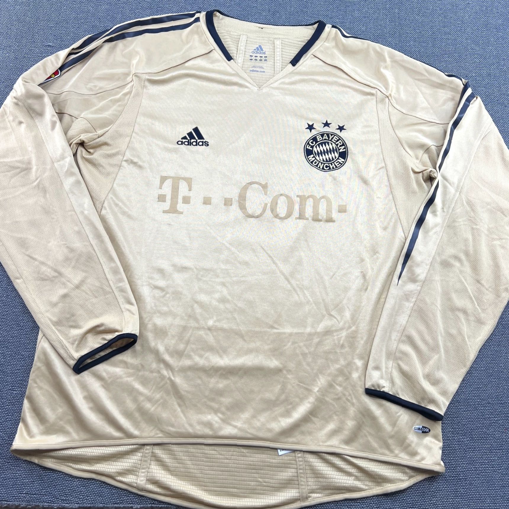 Adidas VINTAGE adidas Bayern Munich 2004 2005 Away Lucio Football Jersey Mens XL Long Sleeve Gold Polo/Prayer? Size US XL / EU 56 / 4 - 3 Thumbnail