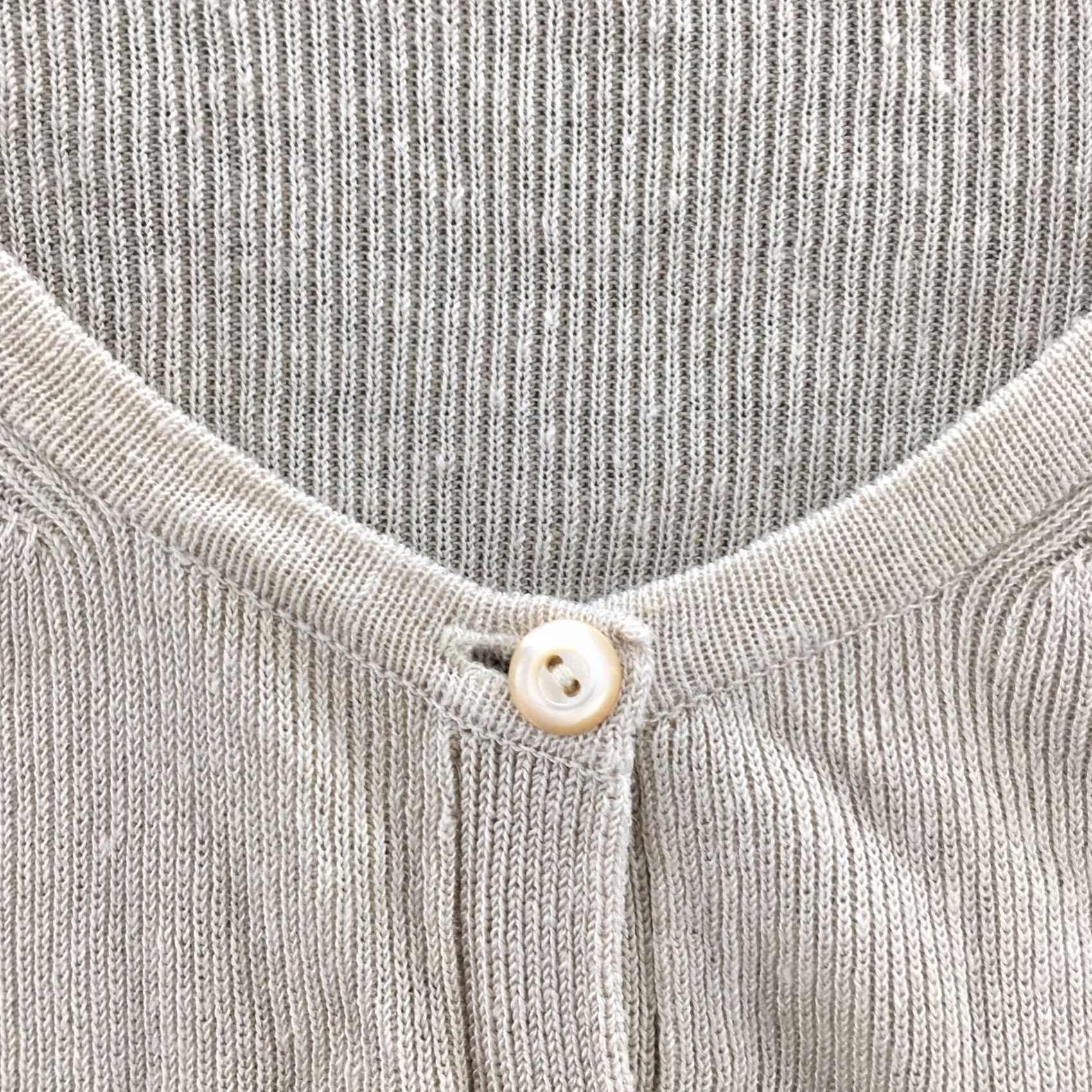 Banana Republic Banana Republic Cardigan Womens M Beige Long Sleeve Rayon Blend Button Up Casual Size M / US 6-8 / IT 42-44 - 7 Thumbnail