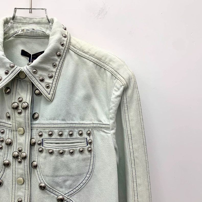 Louis Vuitton Louis Vuitton Light Blue Washed Studded Cotton Lapel Long Size XS / US 0-2 / IT 36-38 - 3 Thumbnail