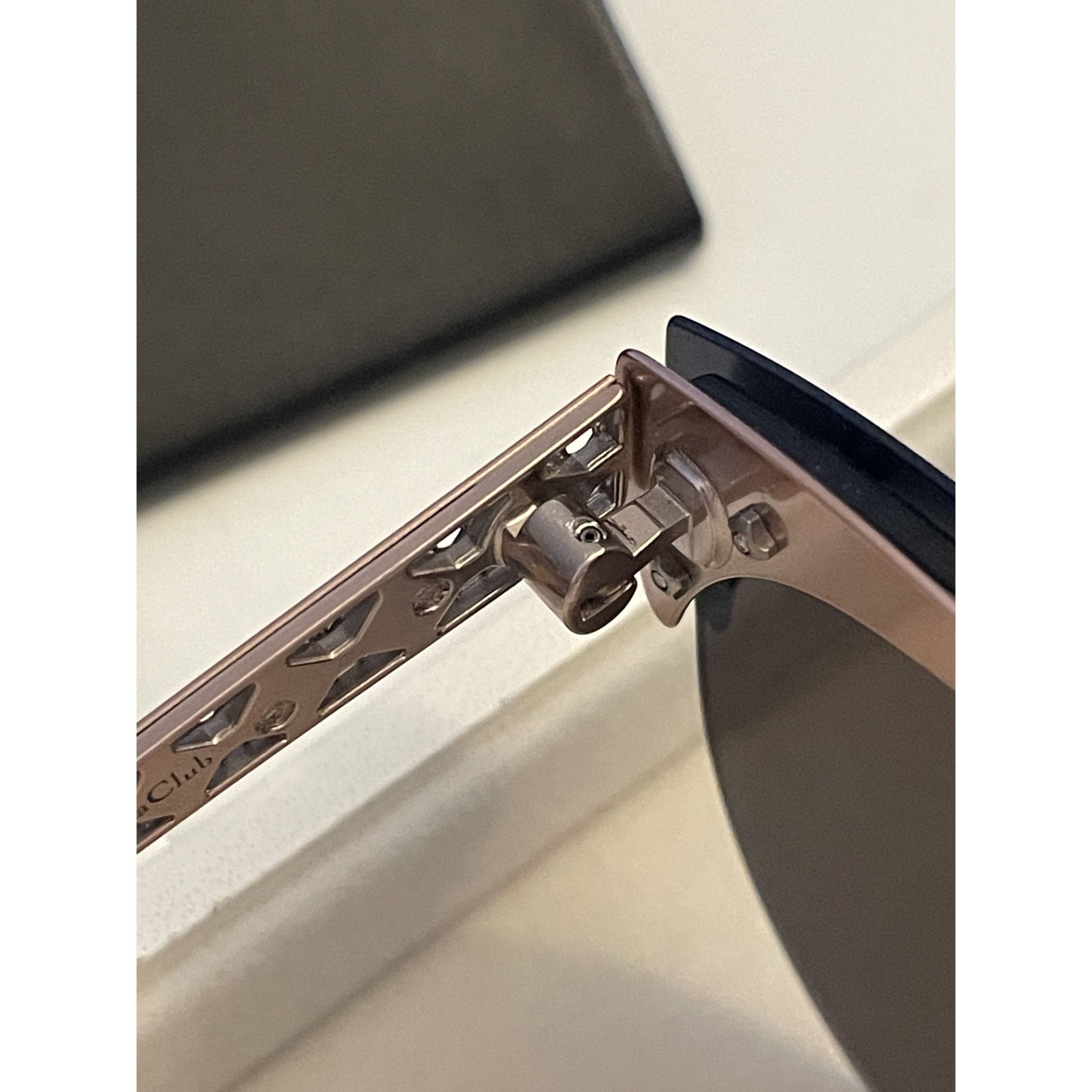 Dior Christian Dior Metal Cat-Eye Sunglasses With Mirror Lenses & Size ONE SIZE - 9 Thumbnail