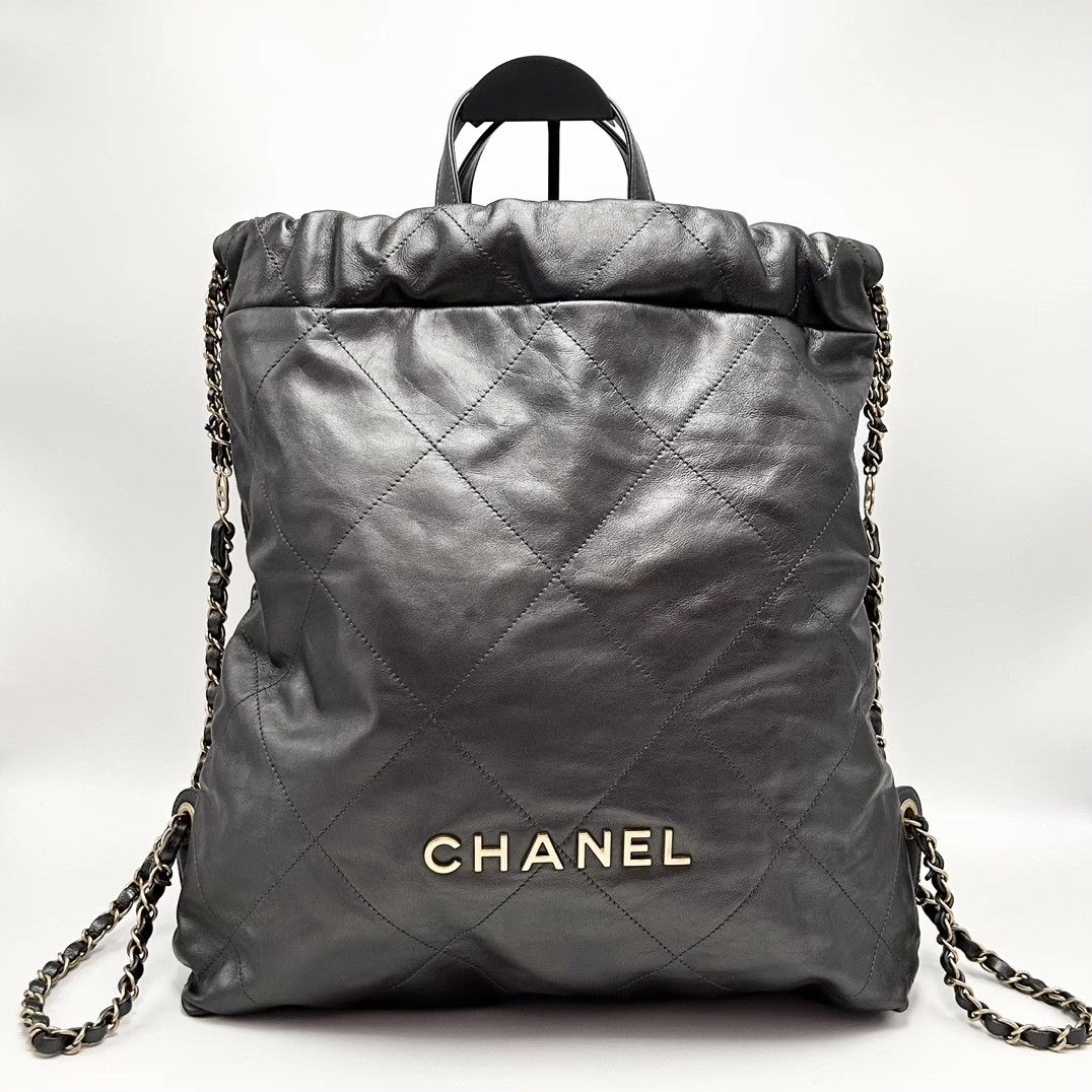 Chanel Pre-loved Bag Very good condition Size ONE SIZE - 1 Thumbnail