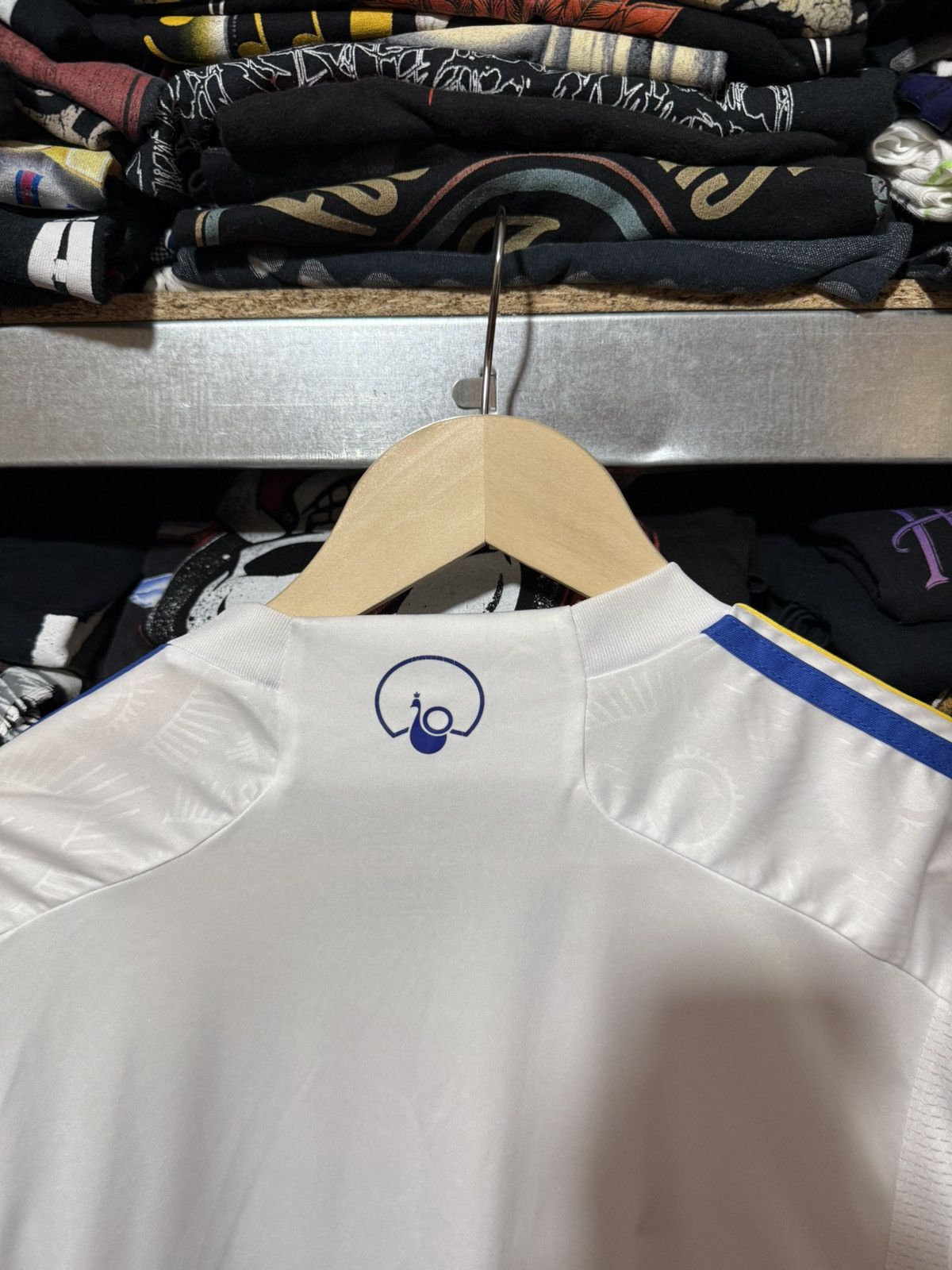 Adidas Adidas Leeds United 2023 Training Football Soccer Jersey Size US M / EU 48-50 / 2 - 5 Thumbnail