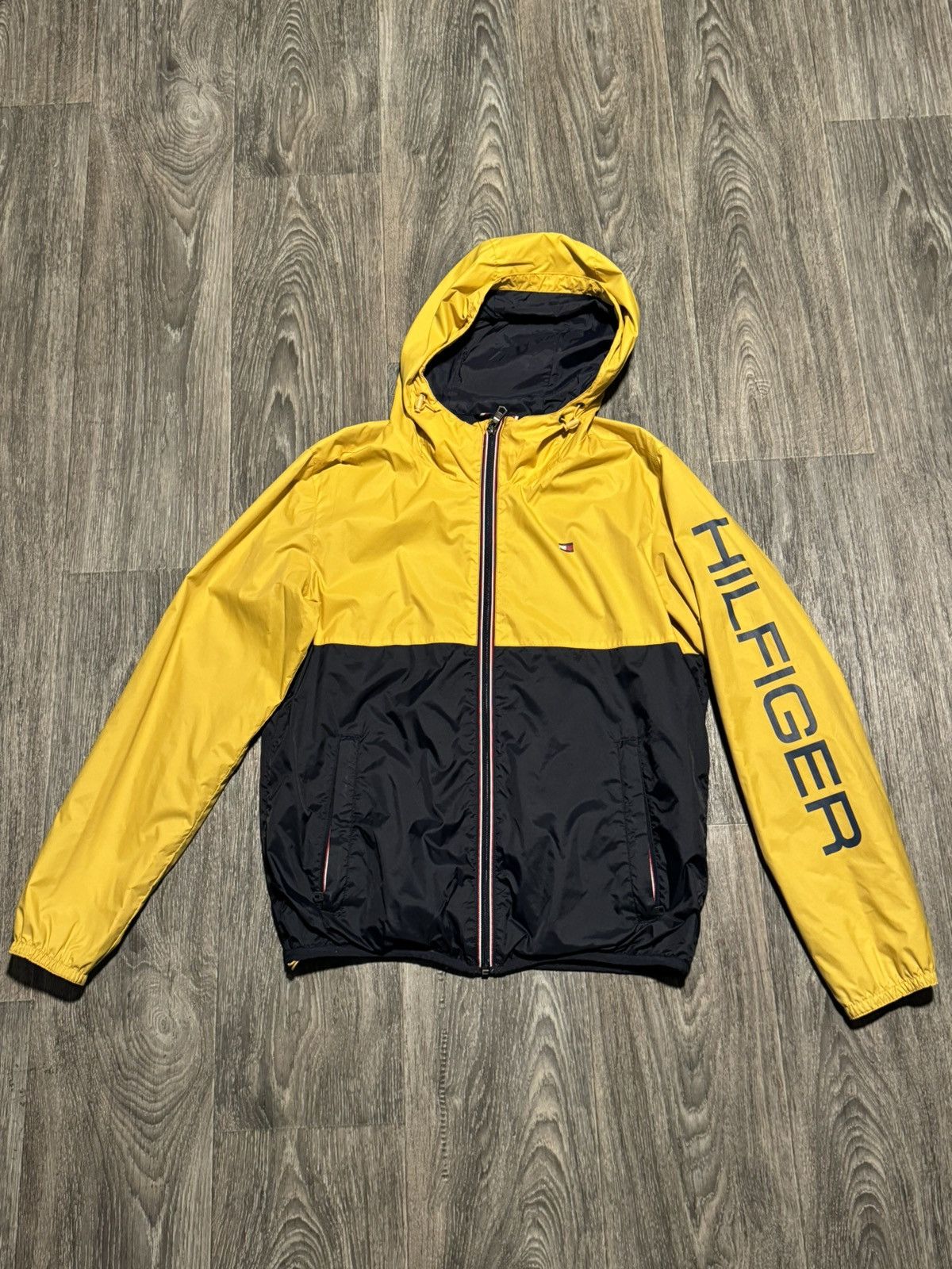 Tommy Hilfiger Tommy Hilfiger Lightweight Jacket Size US M / EU 48-50 / 2 - 1 Thumbnail