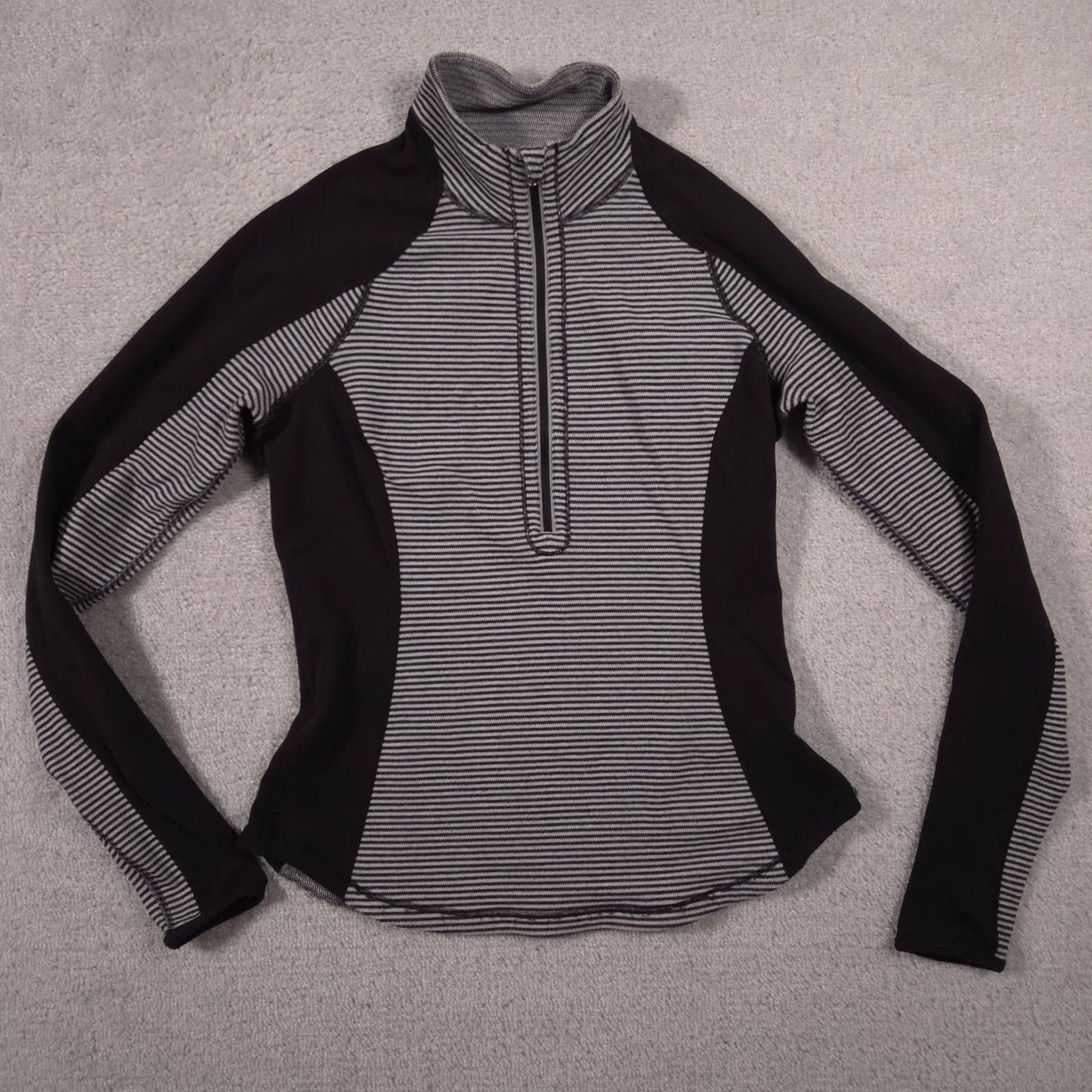 Lululemon Lululemon Pullover Womens Small Gray Black Striped 1/4 Zip Long Sleeve Running Size S / US 4 / IT 40 - 2 Thumbnail
