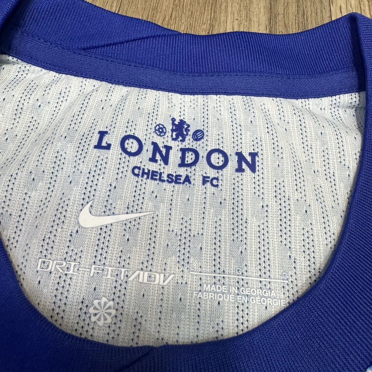 Nike Chelsea 24/25 player issue home shirt (bnwt) Size US L / EU 52-54 / 3 - 4 Thumbnail