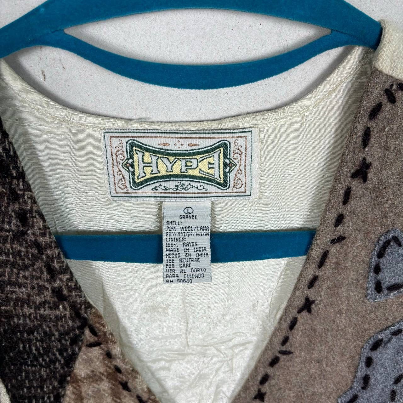 Handmade Vintage HYPE Patchwork Wool Vest L 90s Boho Art to Wear VG Size US L / EU 52-54 / 3 - 4 Thumbnail