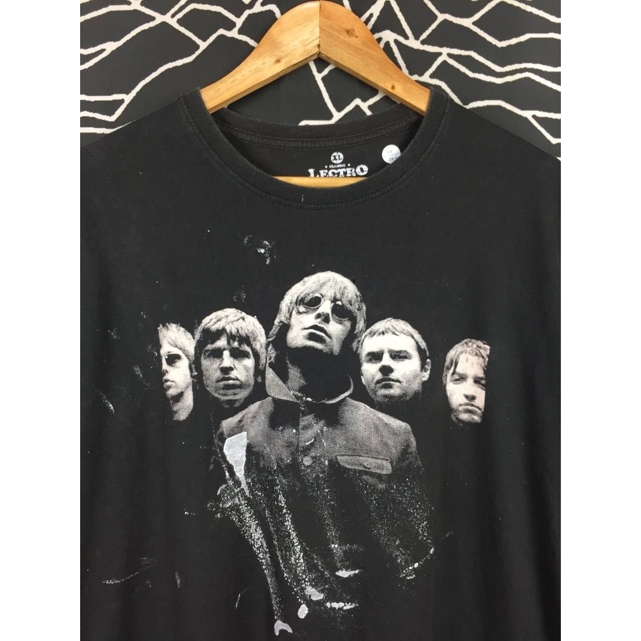 Band Tees Oasis Britpop Band Liam Noel Gallagher Tee Size XL Size US XL / EU 56 / 4 - 3 Thumbnail