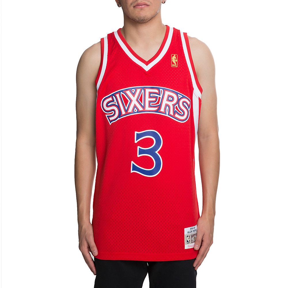 Mitchell & Ness Authentic Mitchell and ness 1996 Allen Iverson jersey Size US XL / EU 56 / 4 - 1 Thumbnail