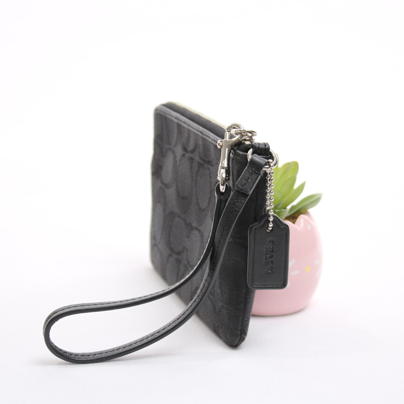 Coach Coach Signature Canvas Corner Zip Wristlet Size ONE SIZE - 4 Thumbnail