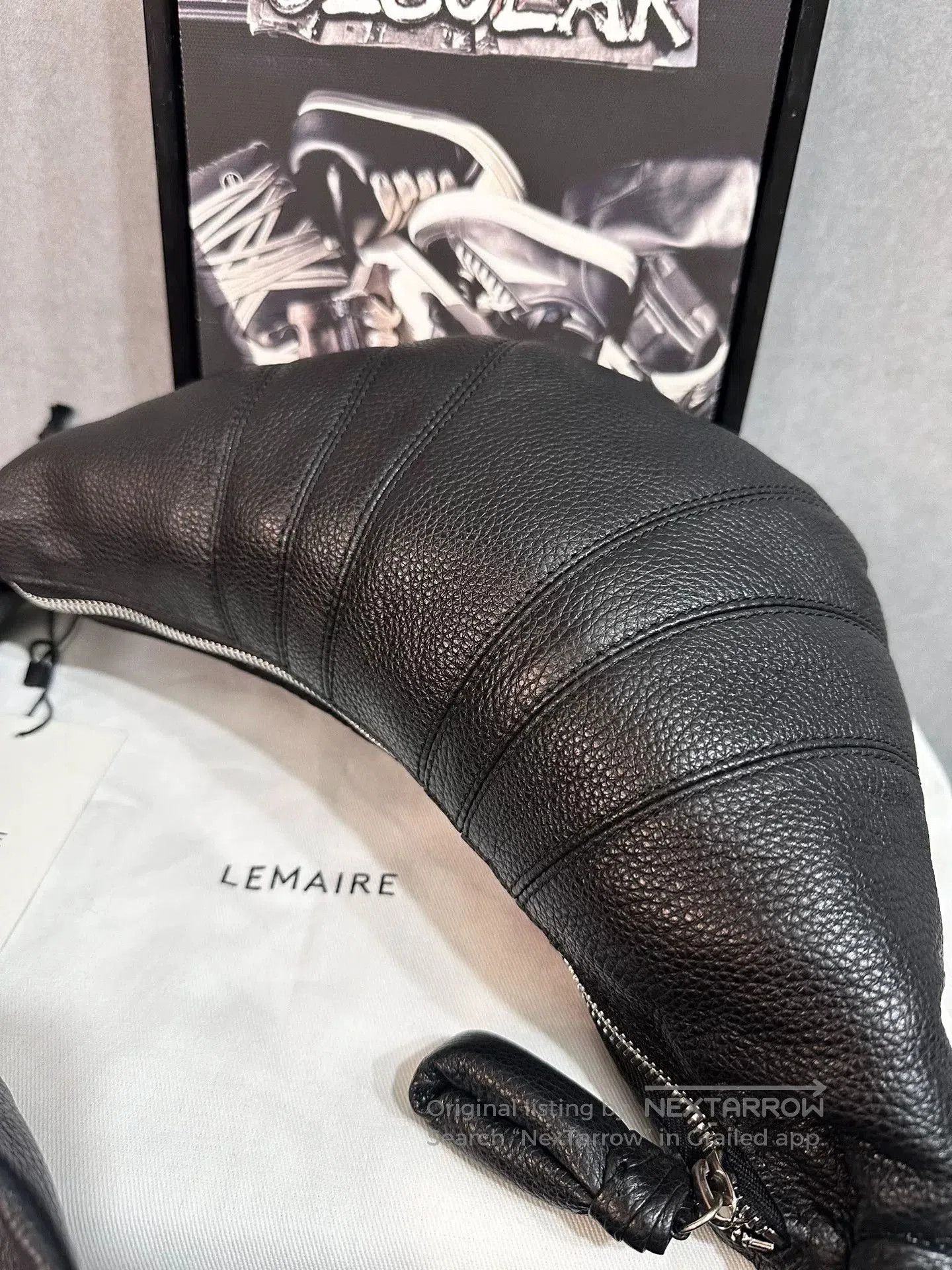 Lemaire Lemaire Black Small Croissant Bag. Size ONE SIZE - 2 Thumbnail