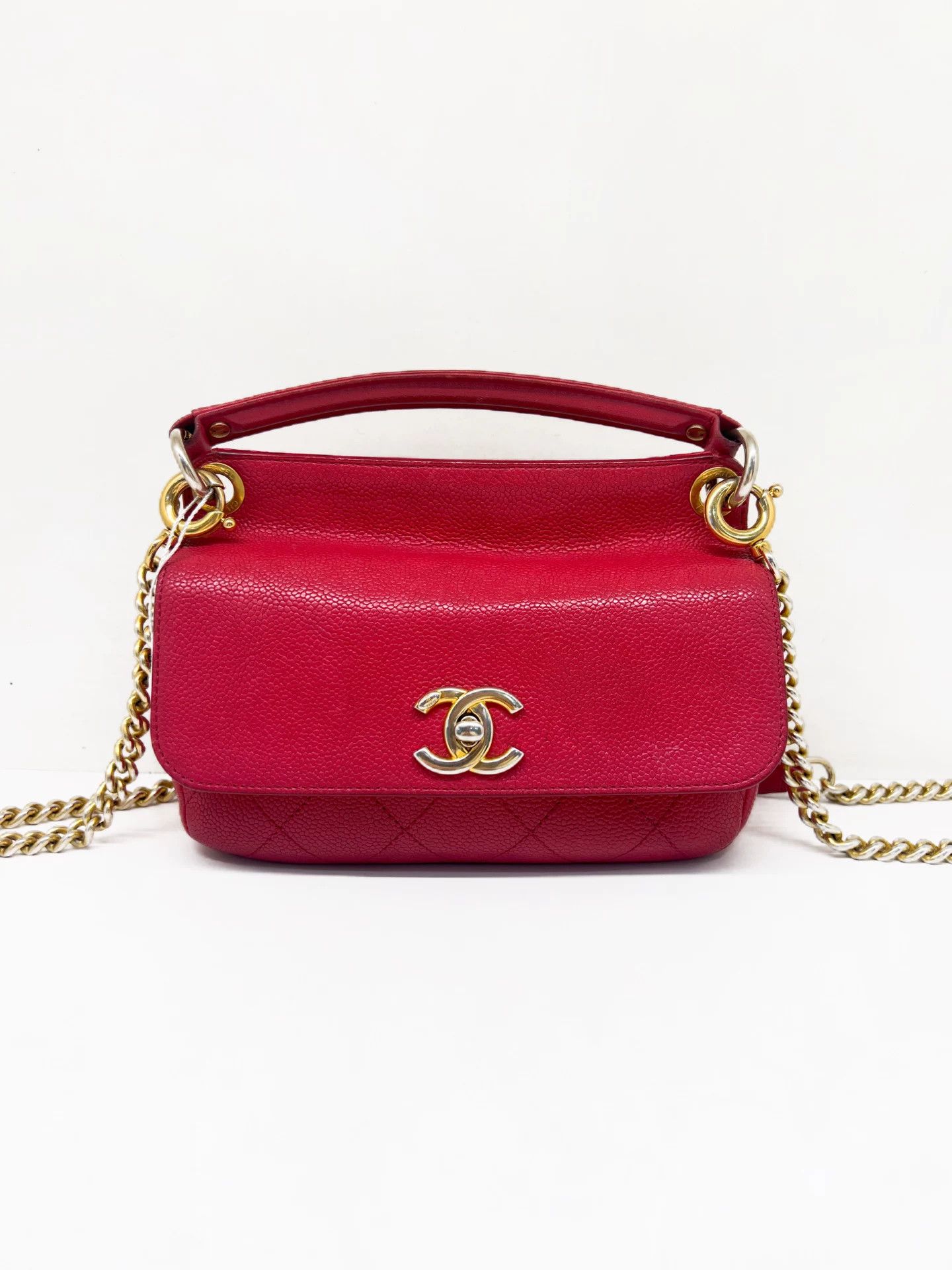 Chanel Pre-loved Bag Very good condition Size ONE SIZE - 1 Thumbnail
