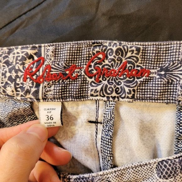 Robert Graham Robert Graham Blue hite Pineapple Patchwork Shorts - Size 36 Size US 36 / EU 52 - 7 Thumbnail