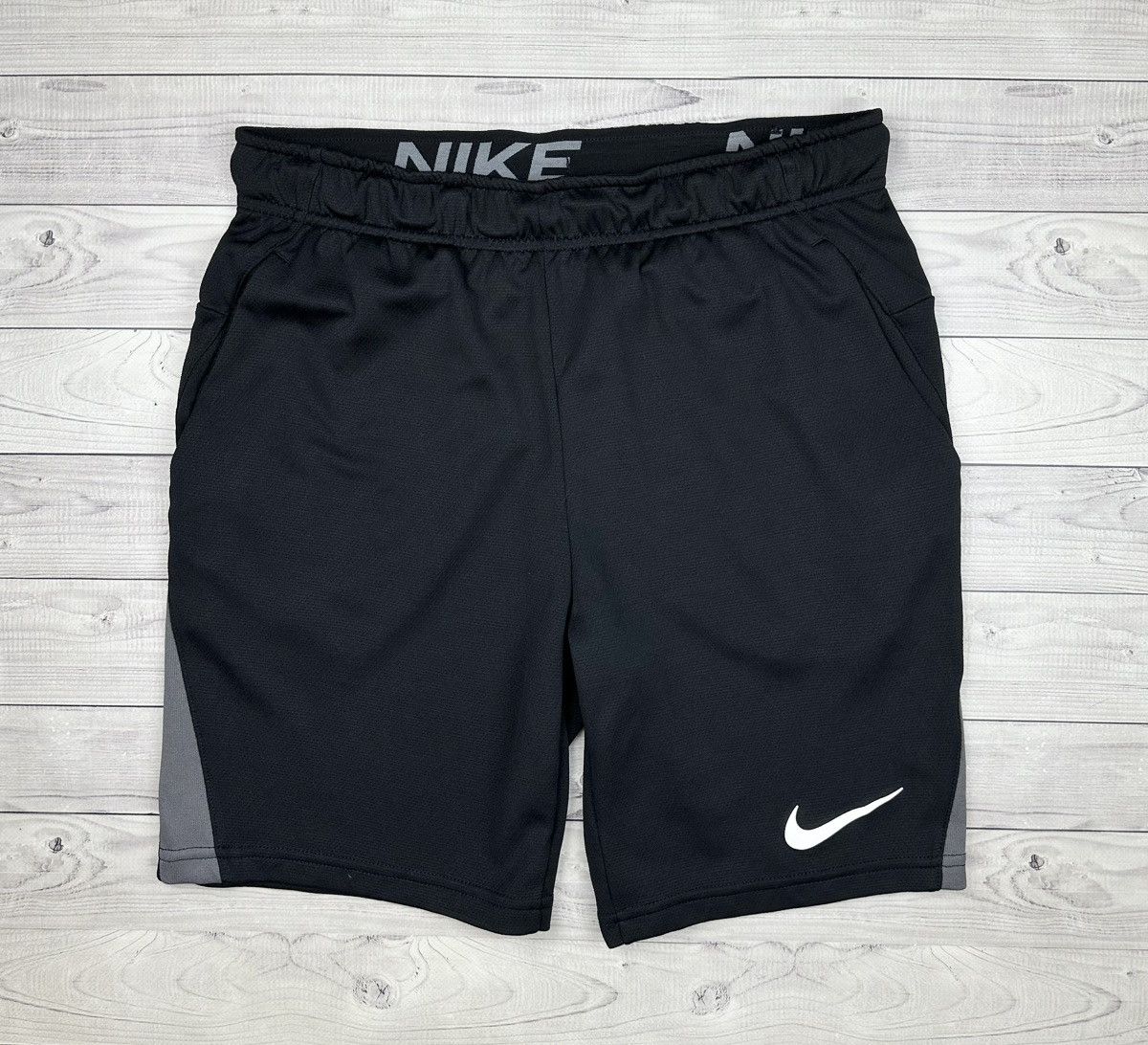 Nike Nike Shorts Pocket Mens Black Size S Size US 30 / EU 46 - 1 Thumbnail