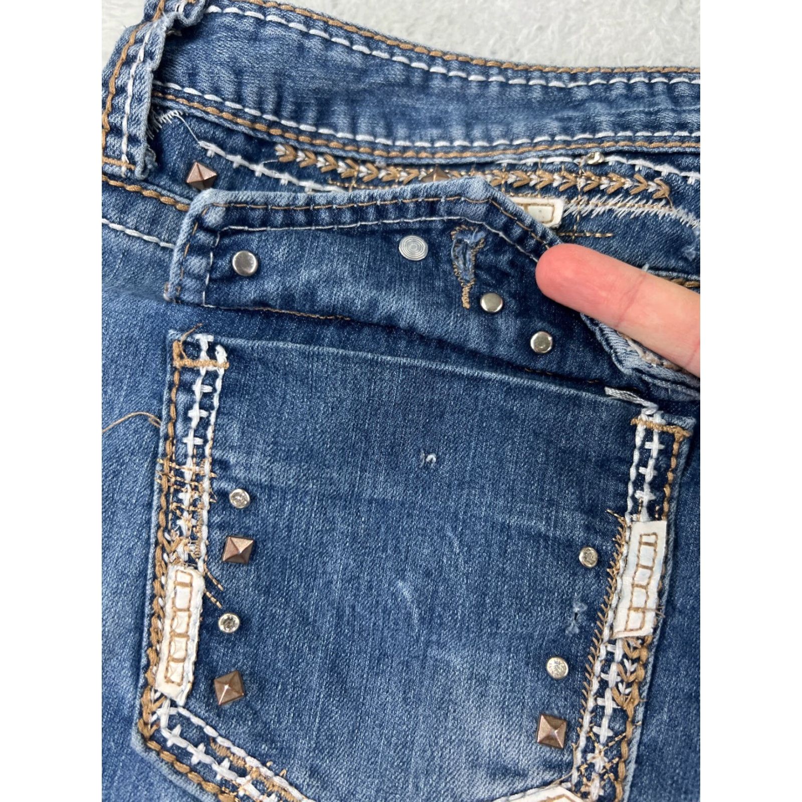 Denime Premiere Jeans Women 13 Blue Denim Embroidered Rhinestone Studded Raw Hem Slim Fit Inseam 26" Mid Rise Adult Women Size 34" / US 12 / IT 48 - 6 Thumbnail