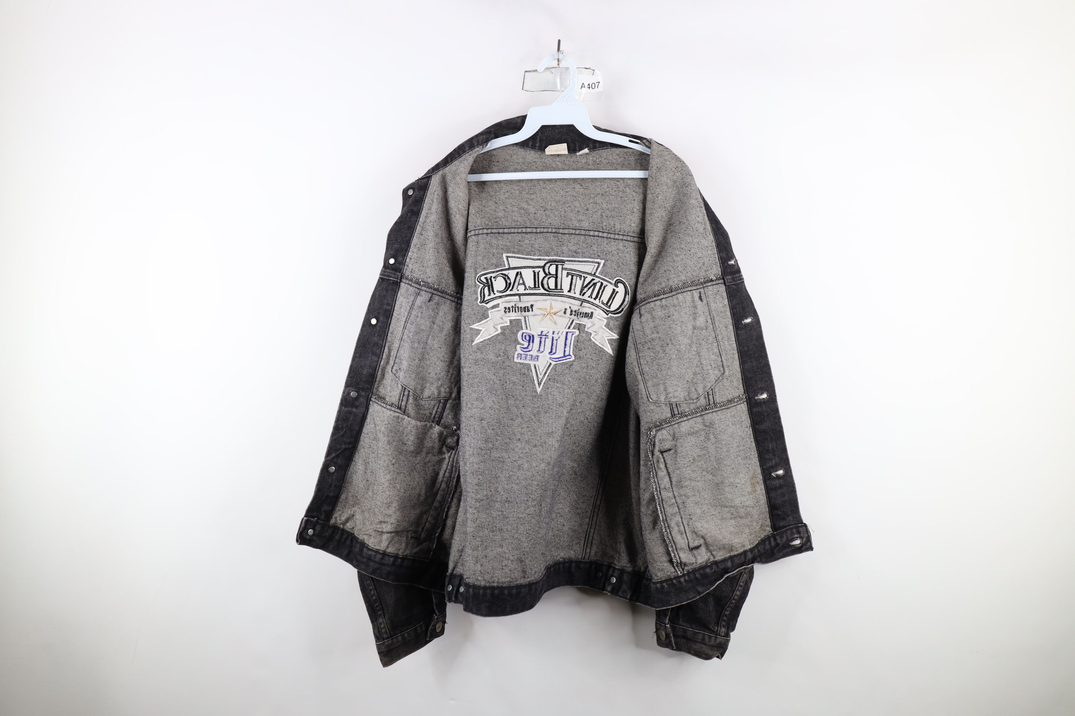 Vintage Vintage 90s Lite Beer Clint Black Denim Trucker Jacket USA Size US L / EU 52-54 / 3 - 11 Thumbnail