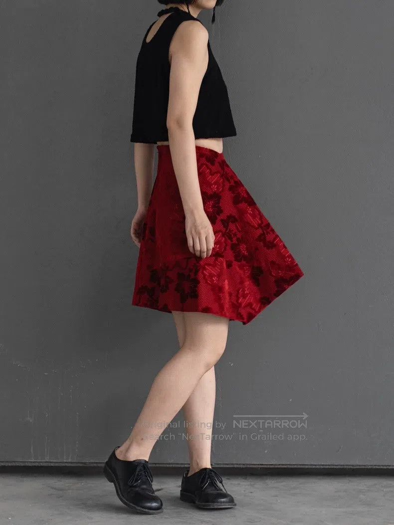 Comme des Garcons Comme Des Garcons size S Red velvet flower transformation Size 23" - 5 Thumbnail