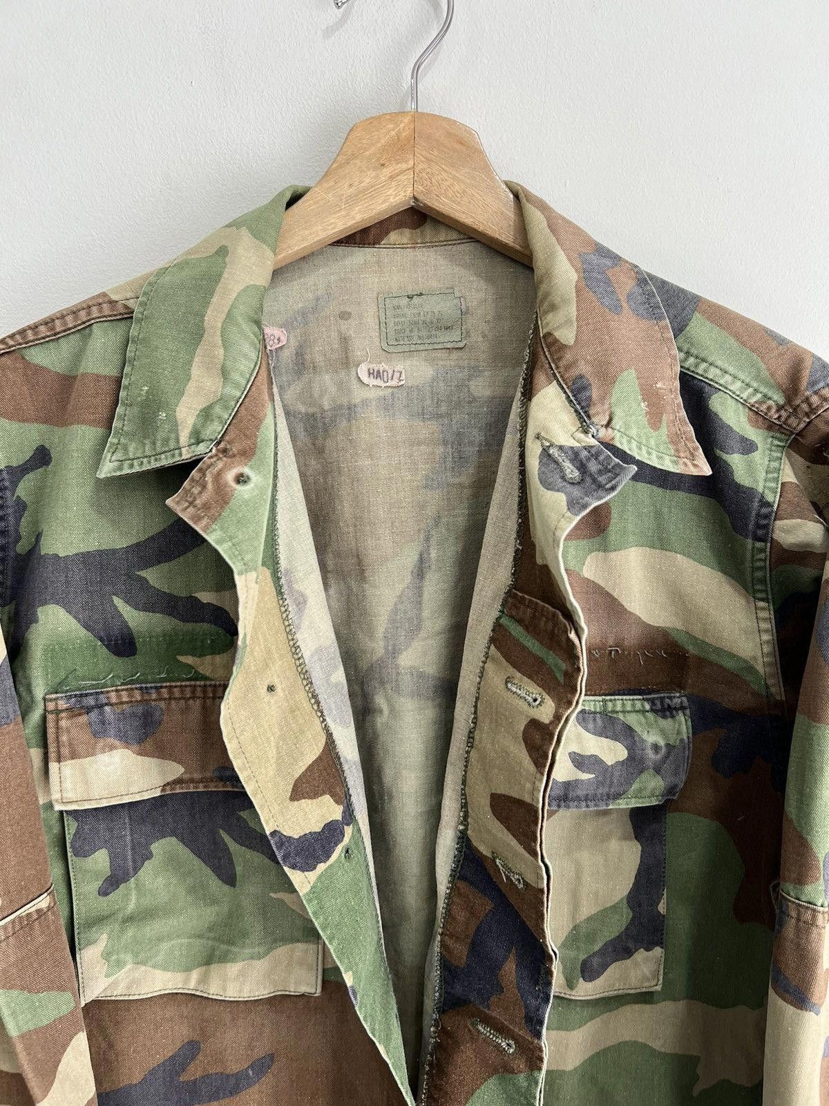 Vintage Vintage Military Camo Army Light Jacket Size US S / EU 44-46 / 1 - 5 Thumbnail