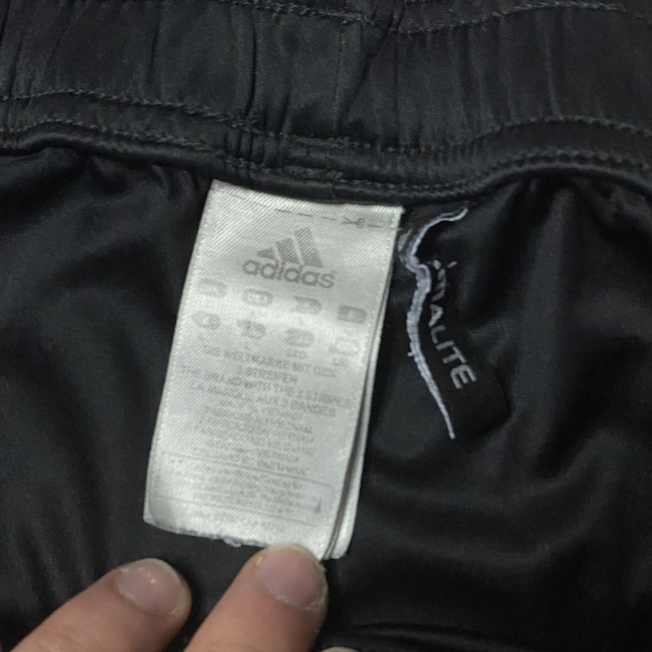 Adidas Adidas black and white sport shorts #sportswear Size US 34 / EU 50 - 2 Thumbnail