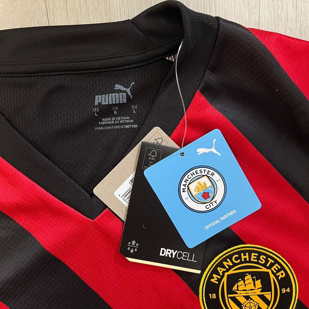Puma Manchester city 2022/2023 away longsleeve BNWT Size US L / EU 52-54 / 3 - 2 Thumbnail