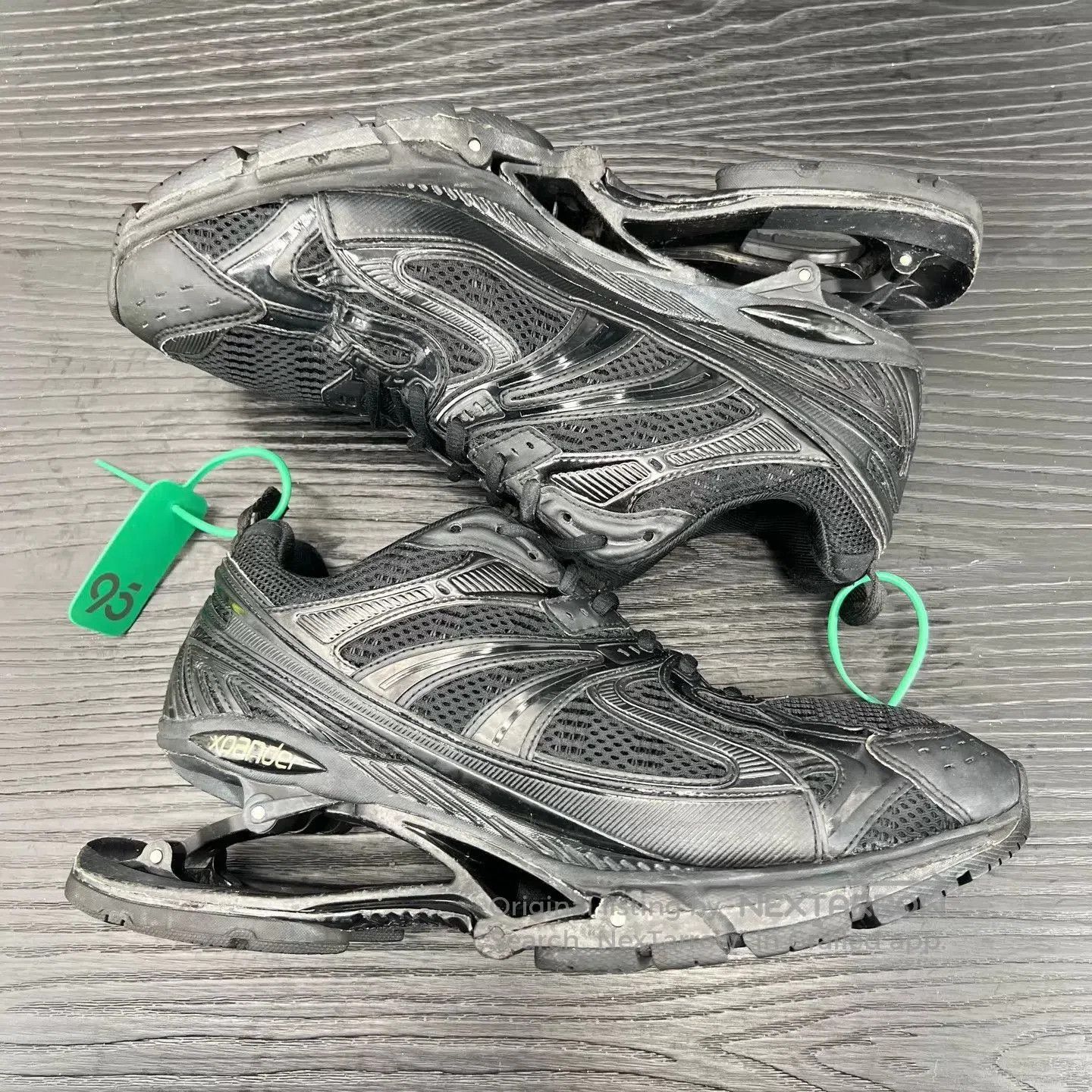 Balenciaga Black Athletic Low-Top Sneakers Size 9. Size US 9 / EU 42 - 7 Thumbnail