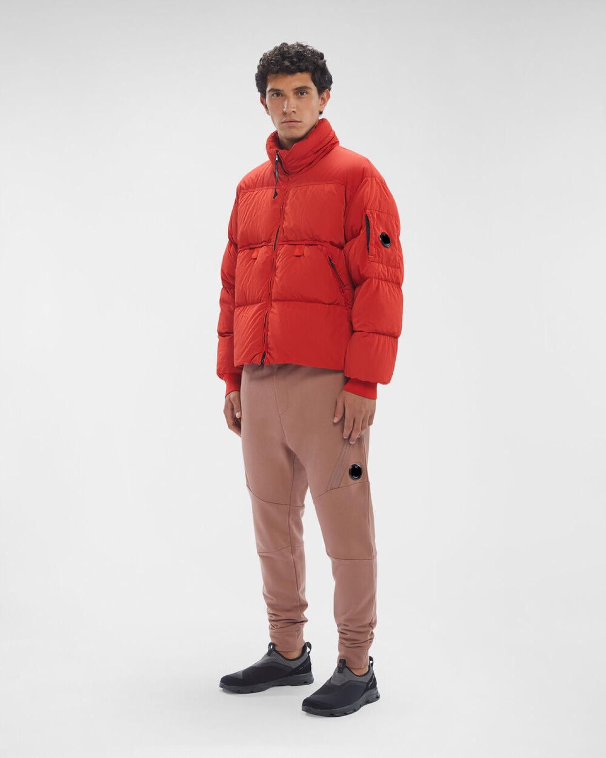C.P. Company o1y1224 Zip Hooded Jacket in Red Size US M / EU 48-50 / 2 - 7 Thumbnail